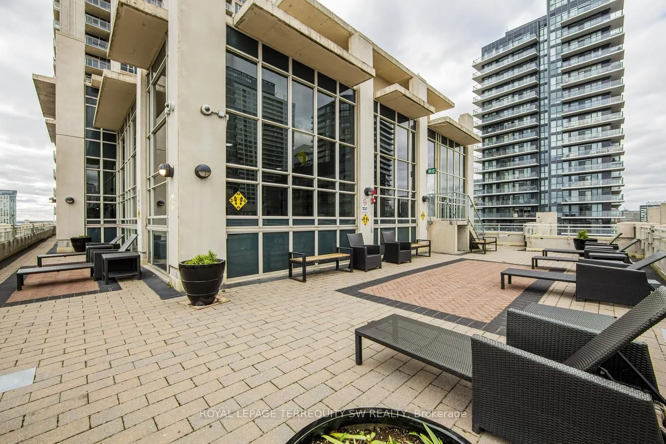 21 Grand Magazine Street, #1707