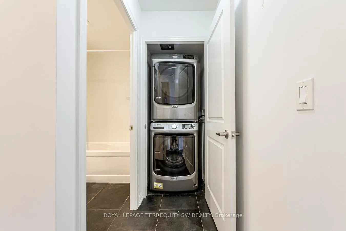 21 Grand Magazine Street, #1707
