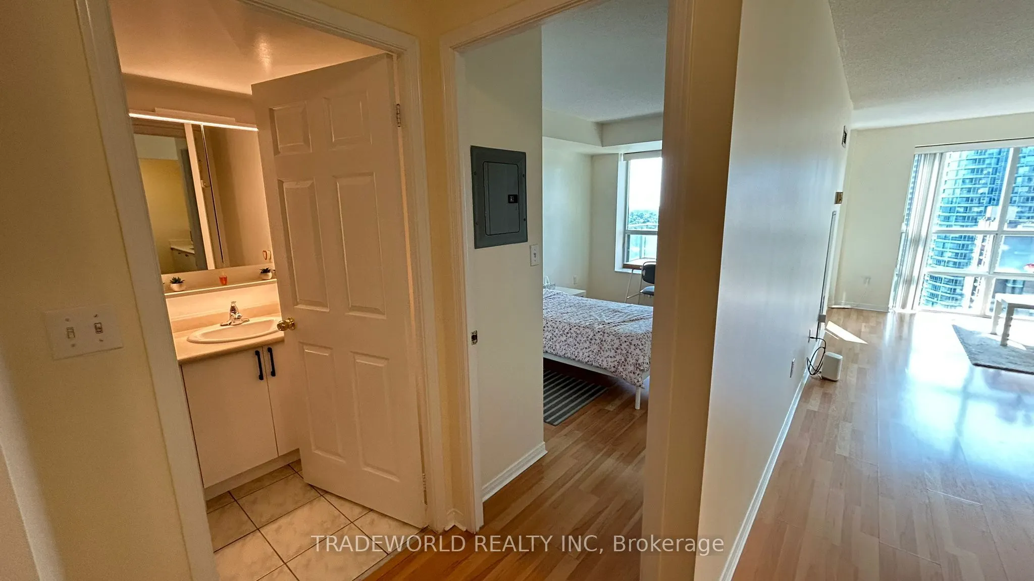 3 Pemberton Avenue, #2009