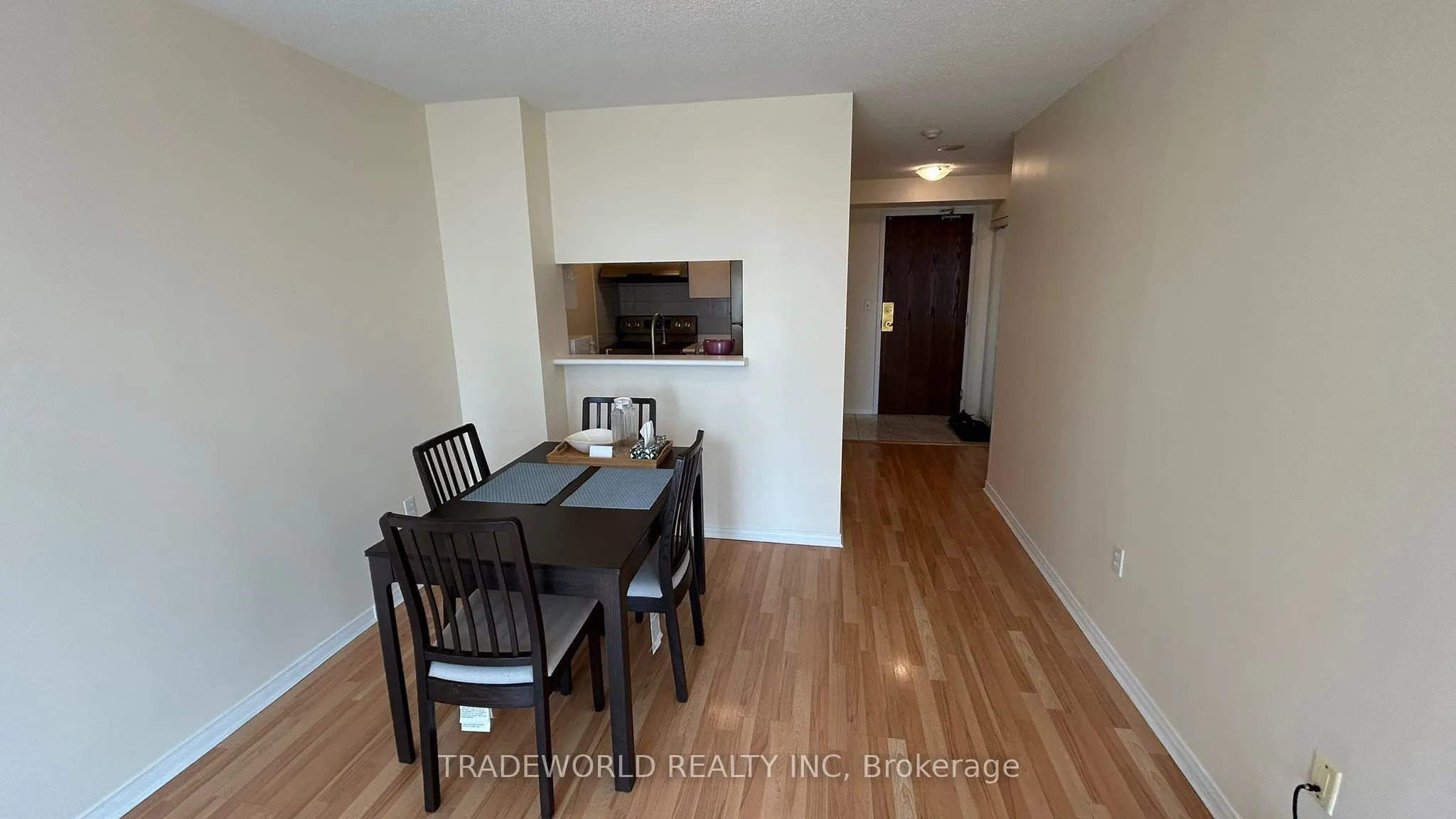 3 Pemberton Avenue, #2009