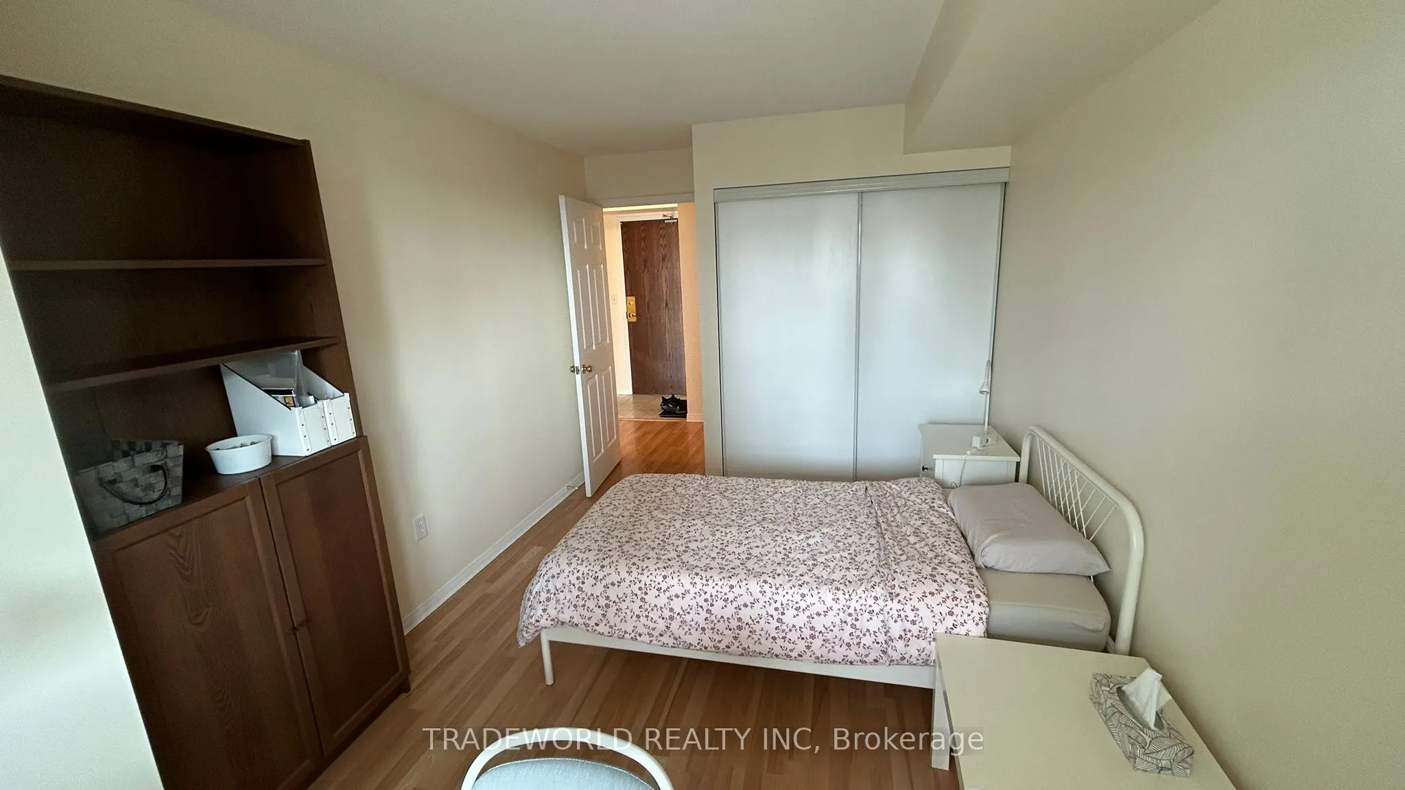 3 Pemberton Avenue, #2009