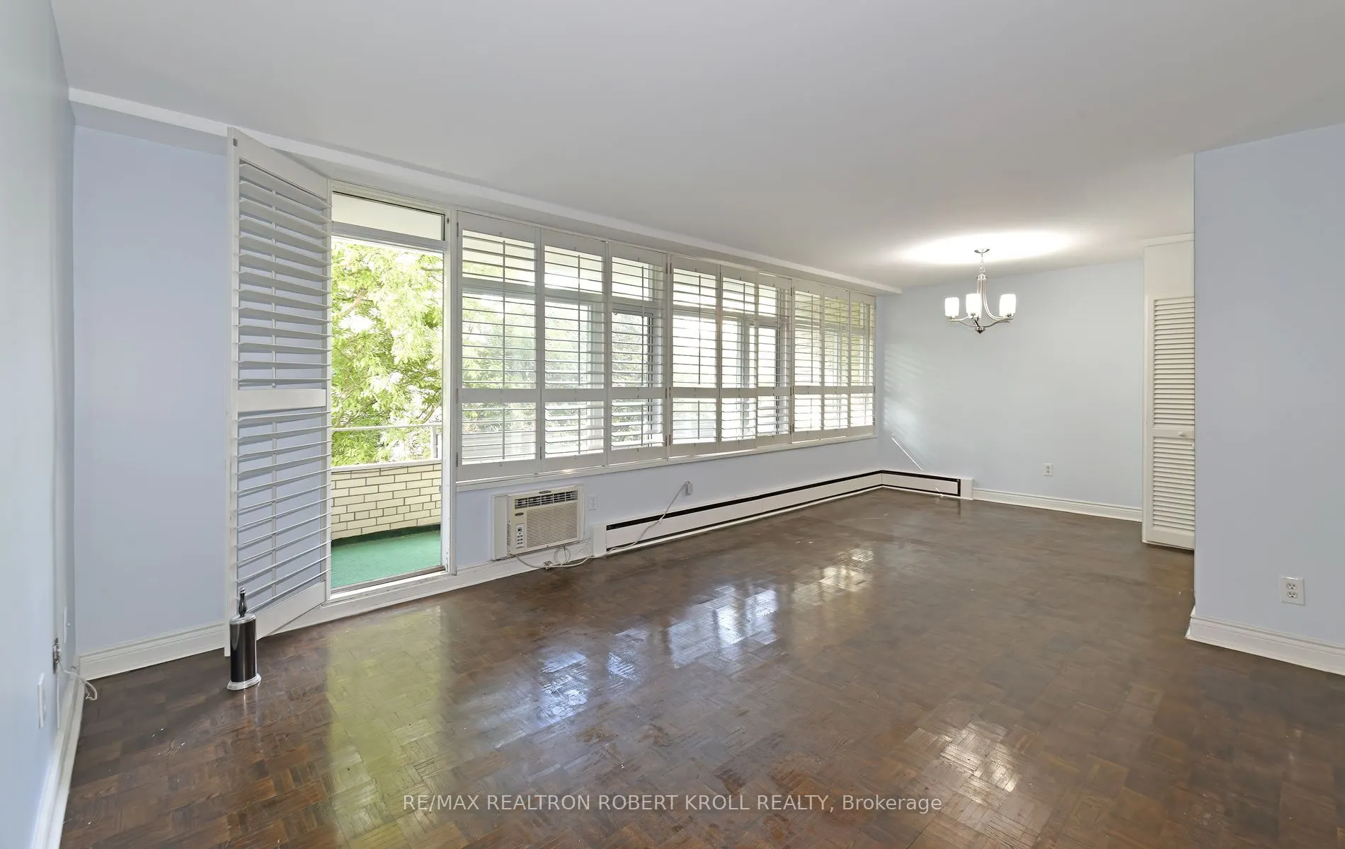 581 Avenue Road, #501
