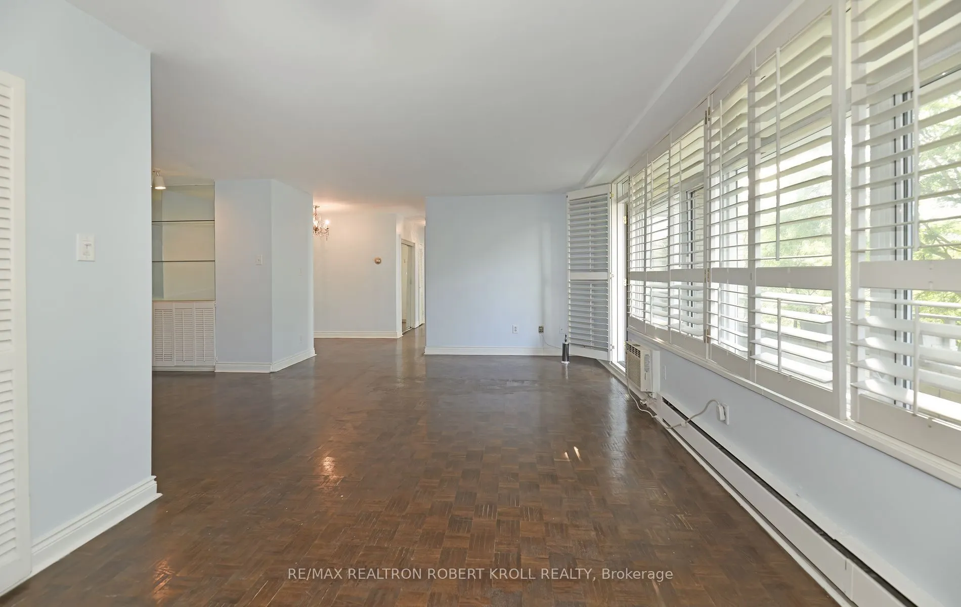 581 Avenue Road, #501