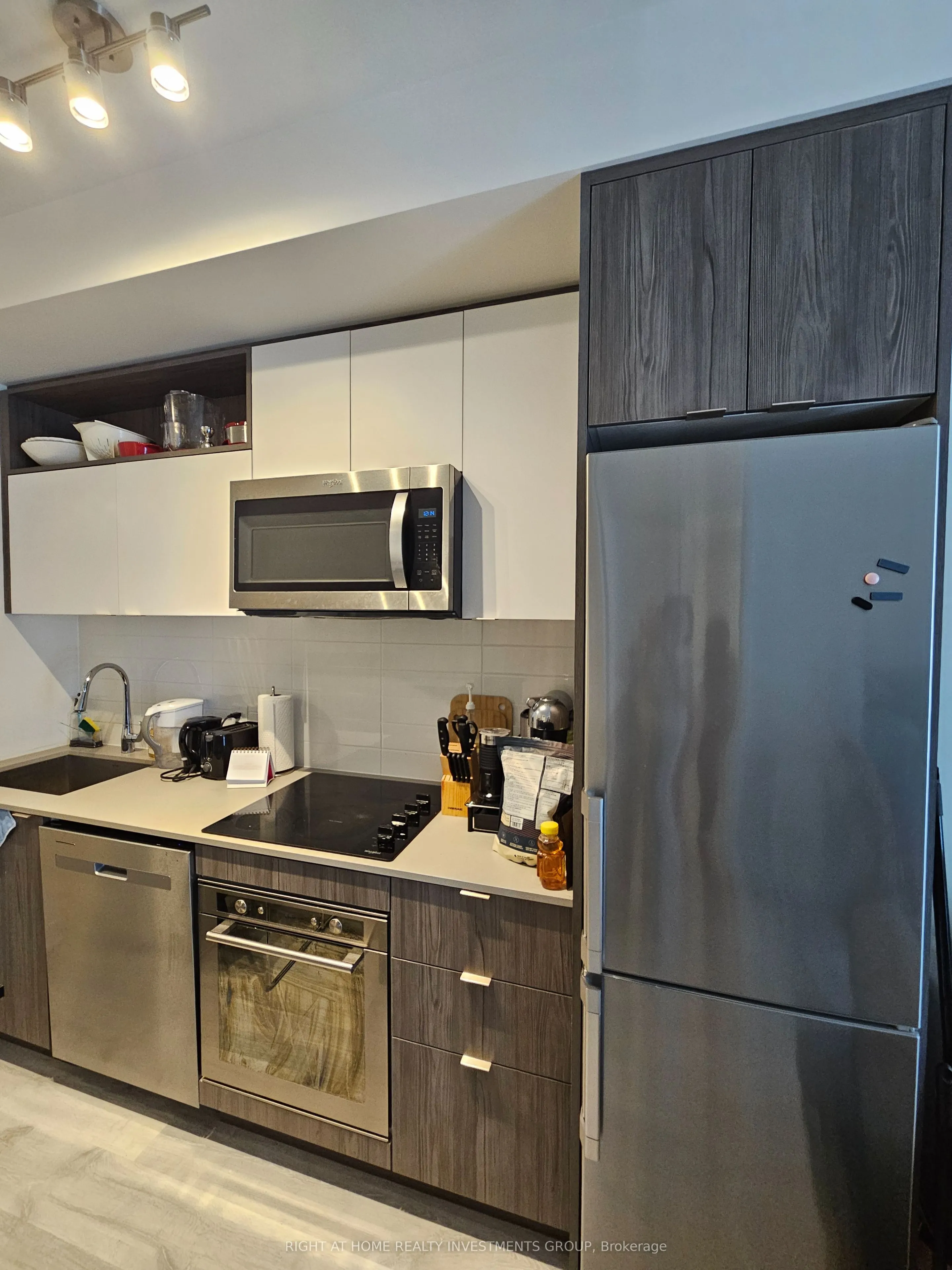 60 Princess Street, #730 SE