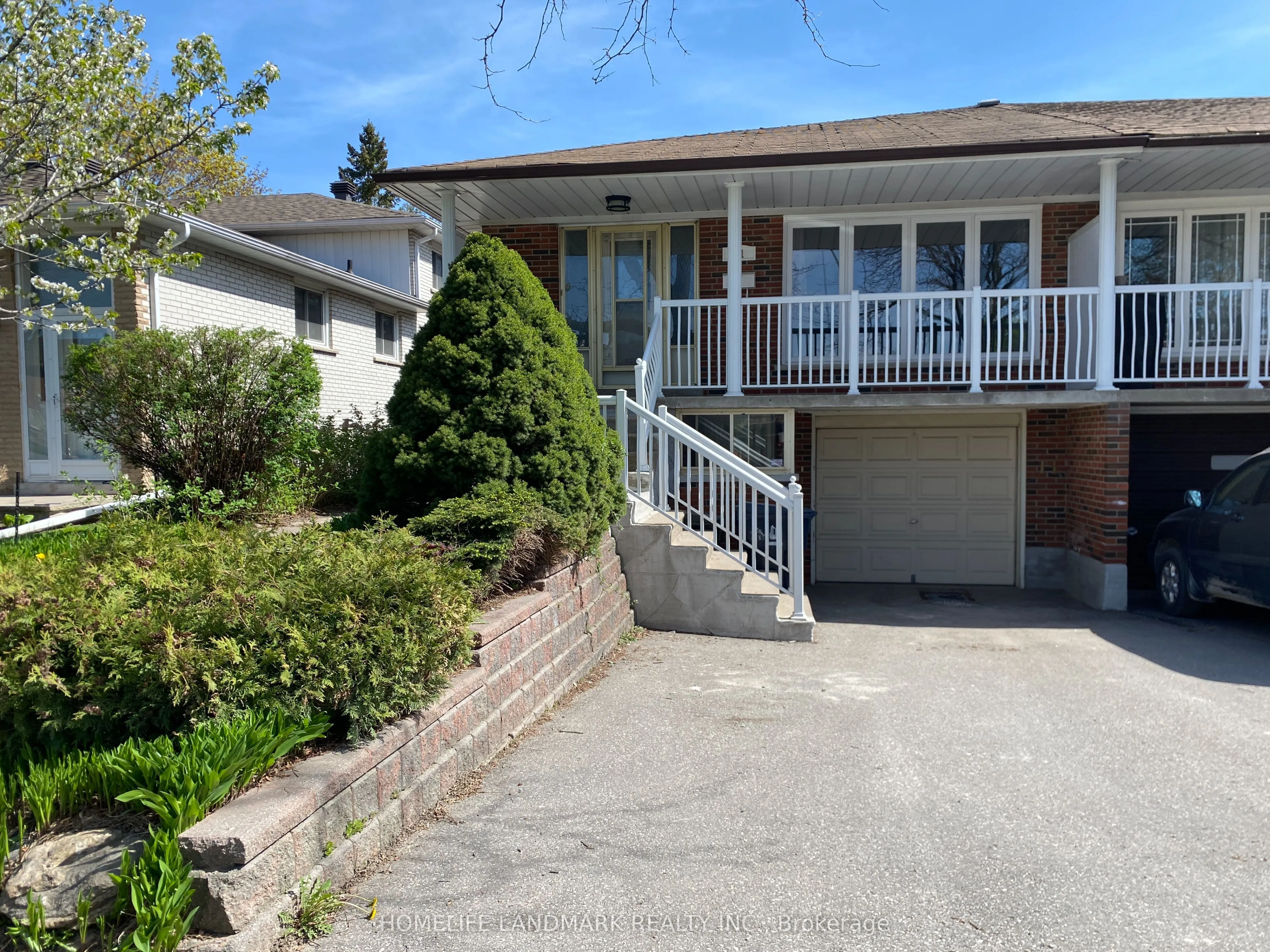 11 Pindar Crescent, #Lower