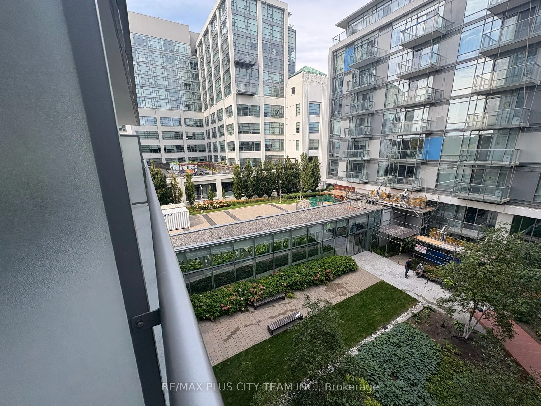 90 Stadium Road, #431