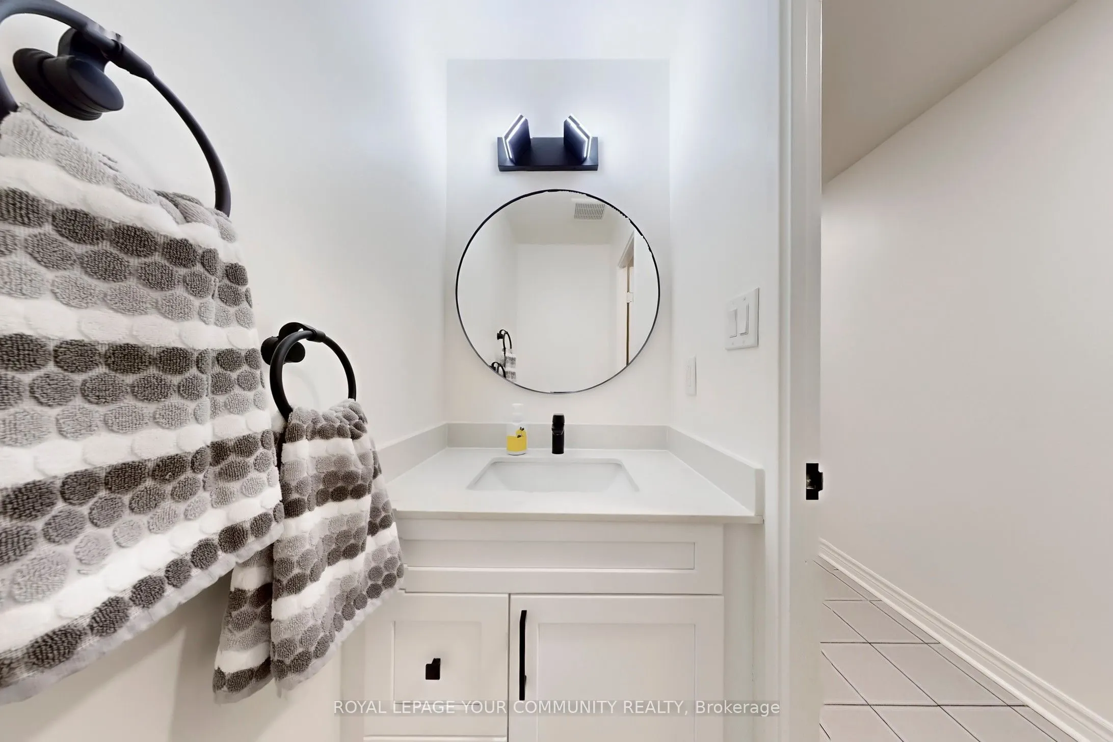 3740 Don Mills Road, #129