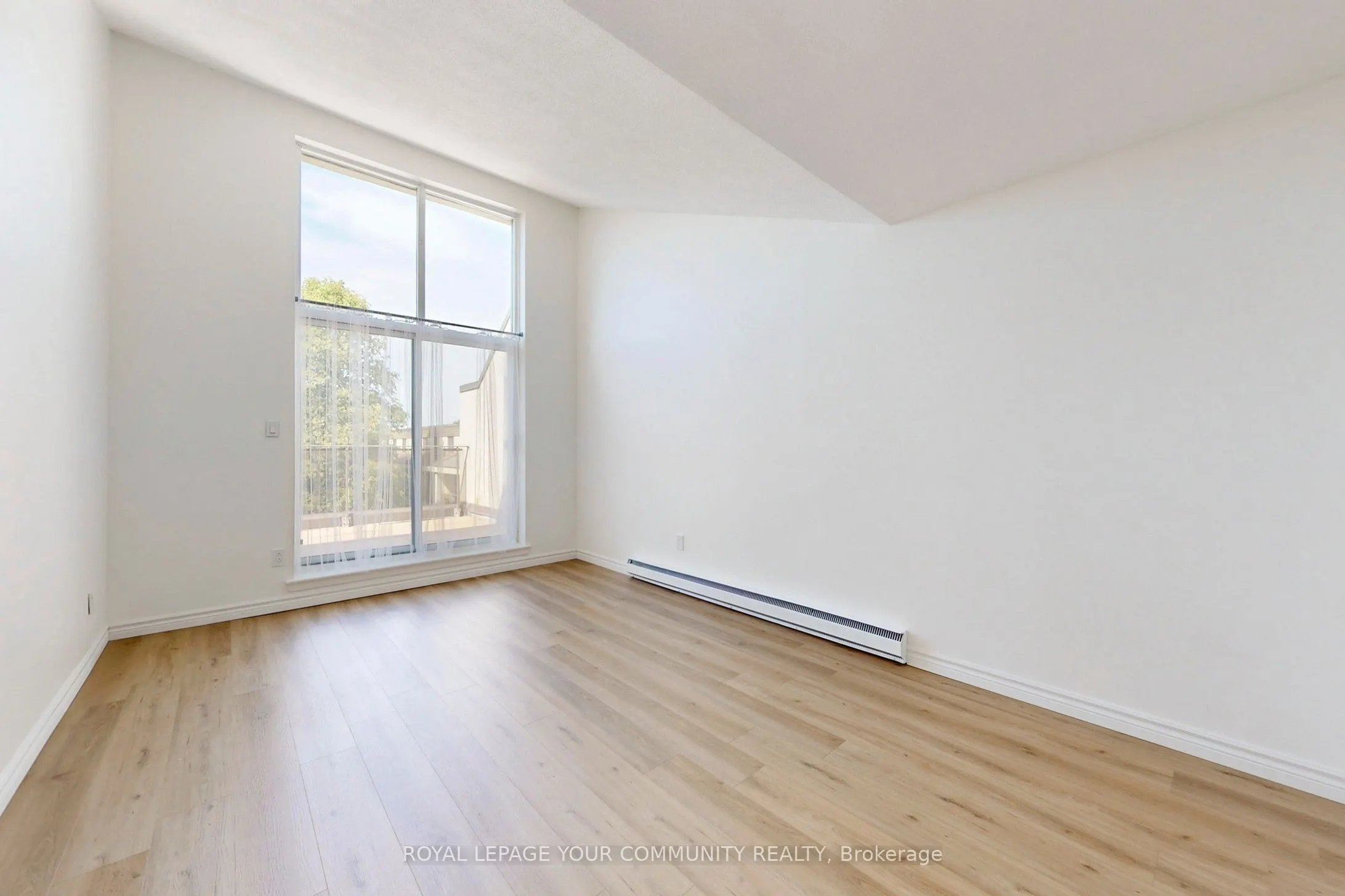 3740 Don Mills Road, #129