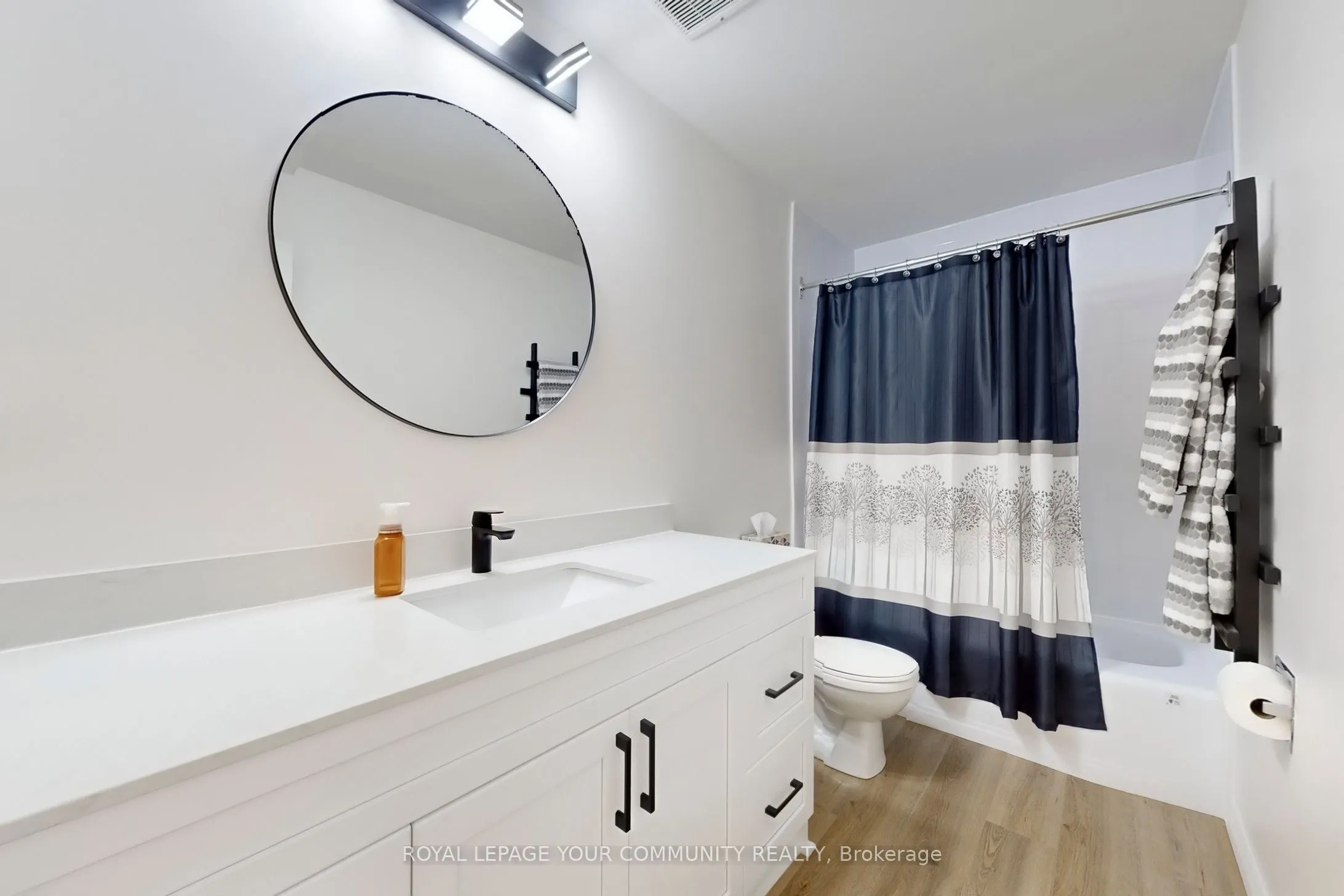 3740 Don Mills Road, #129
