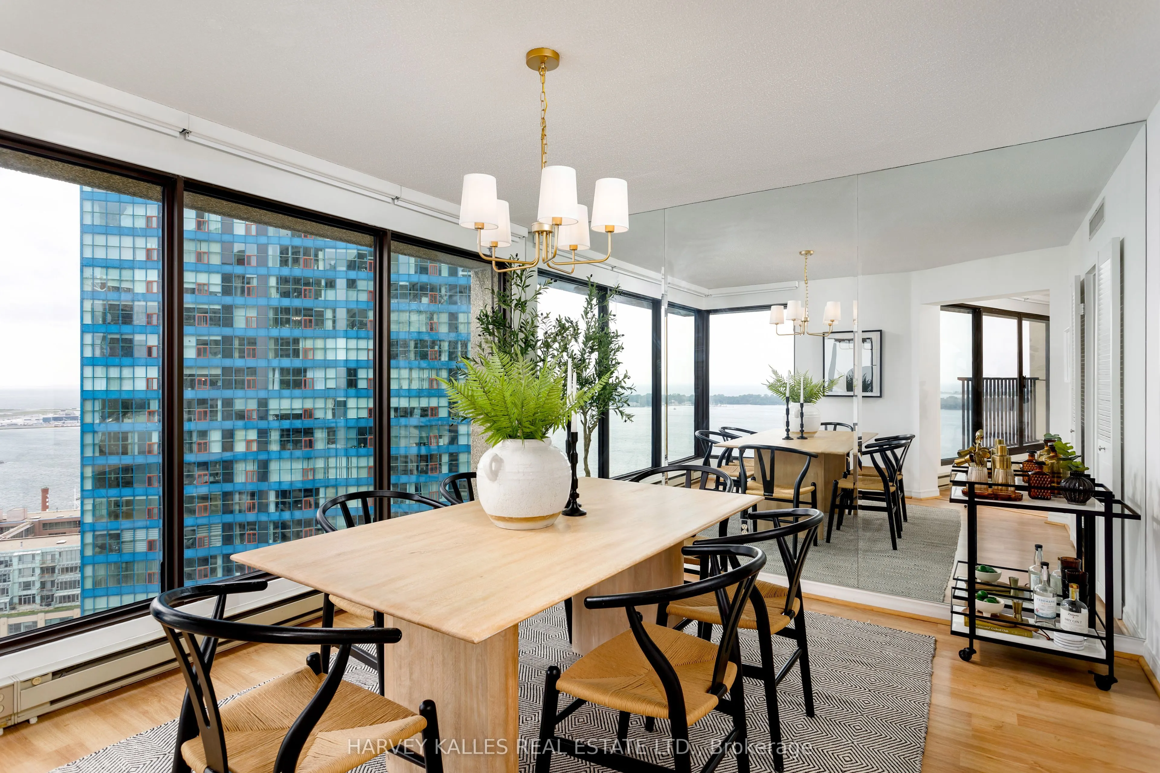 55 Harbour Square, #2914