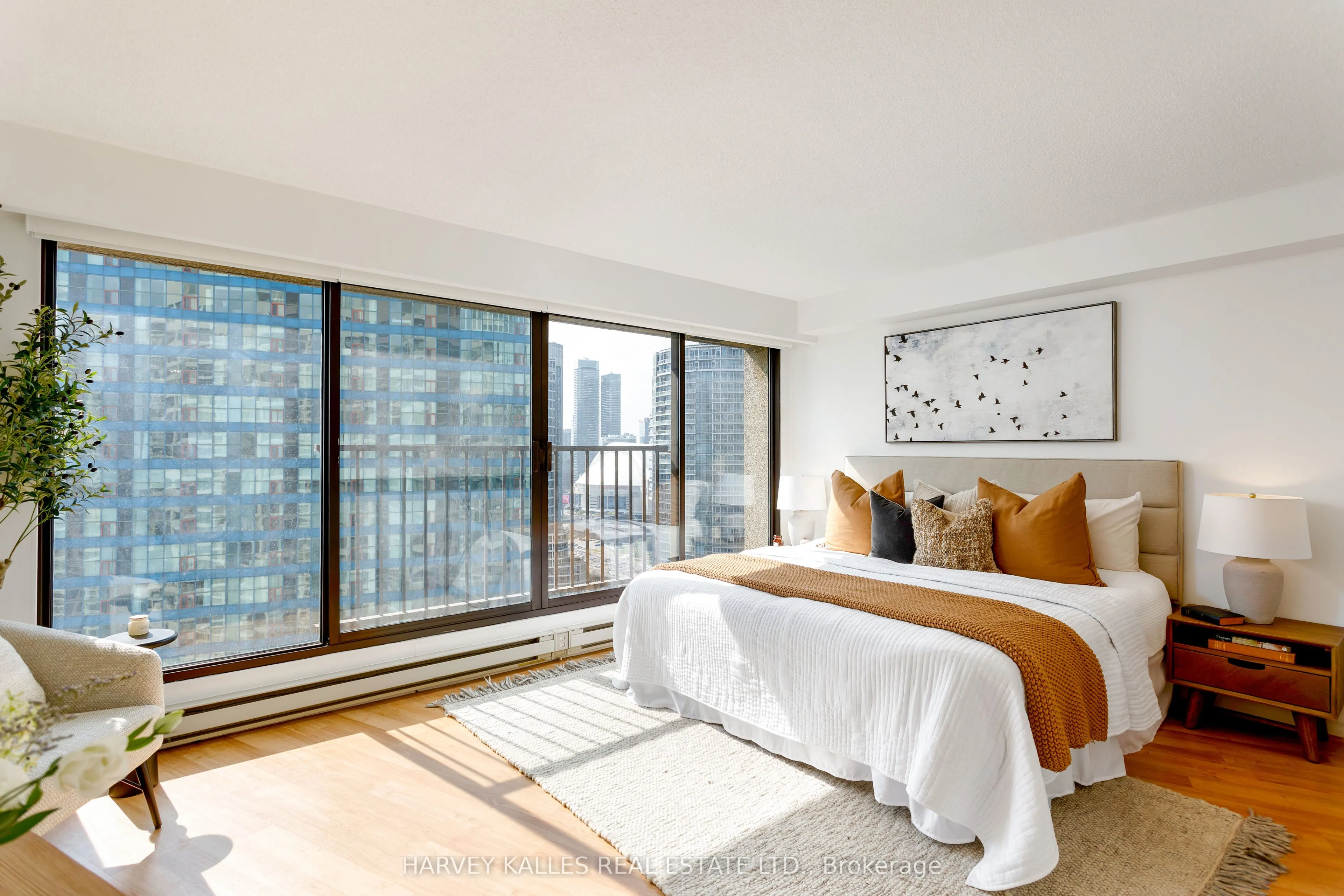 55 Harbour Square, #2914