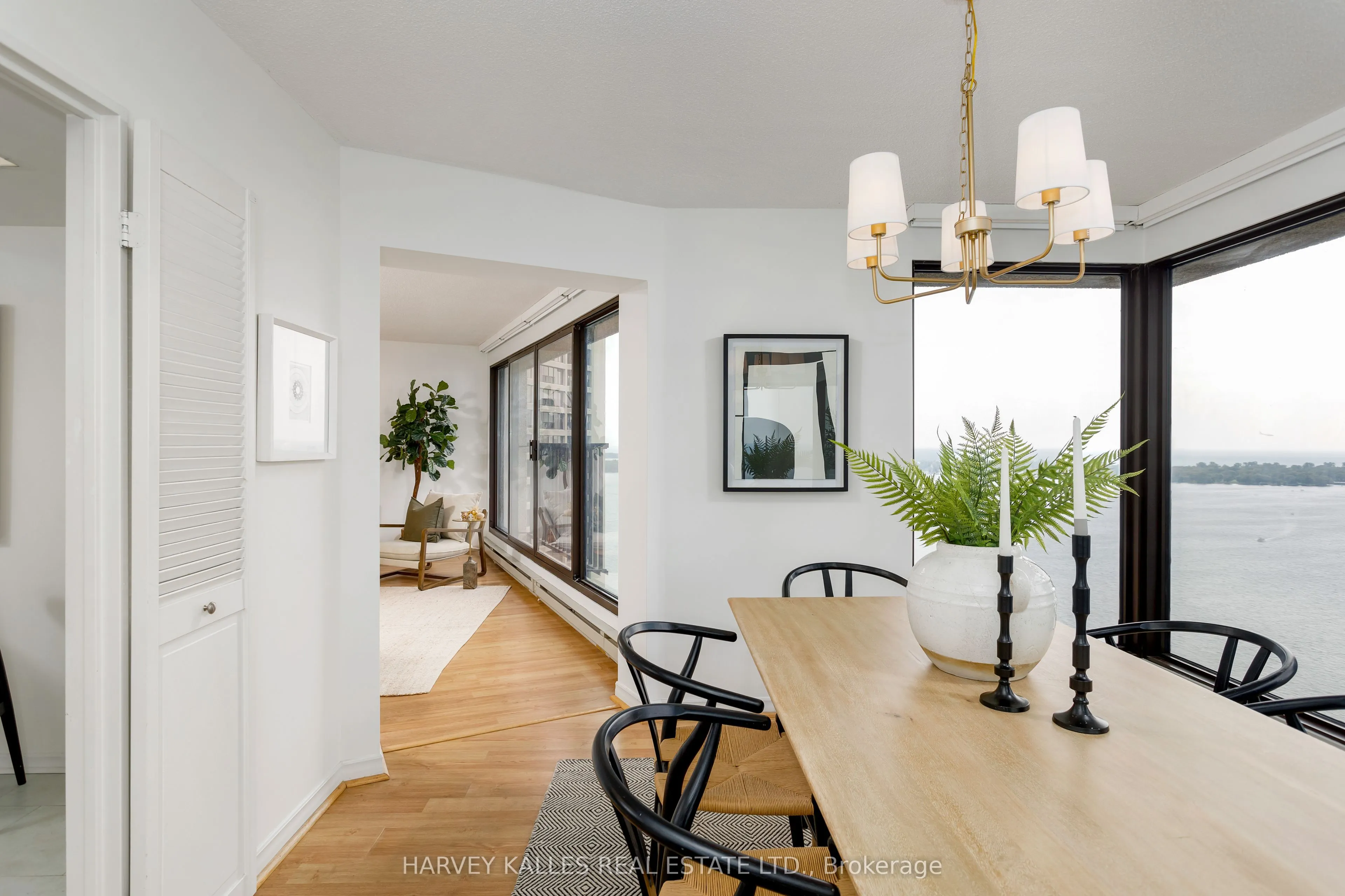 55 Harbour Square, #2914