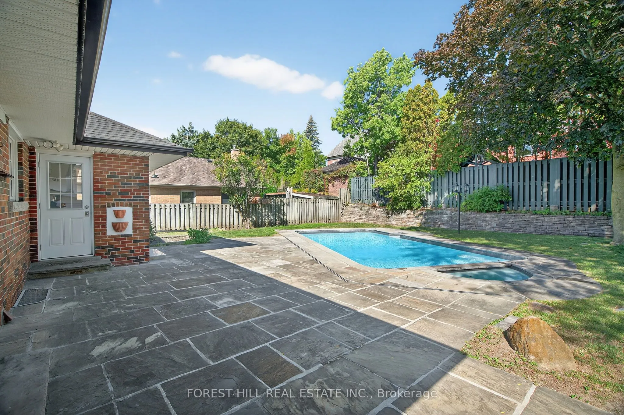 530 Blythwood Road