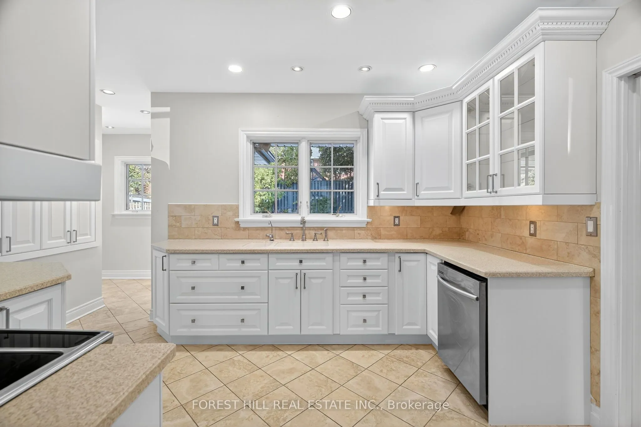 530 Blythwood Road