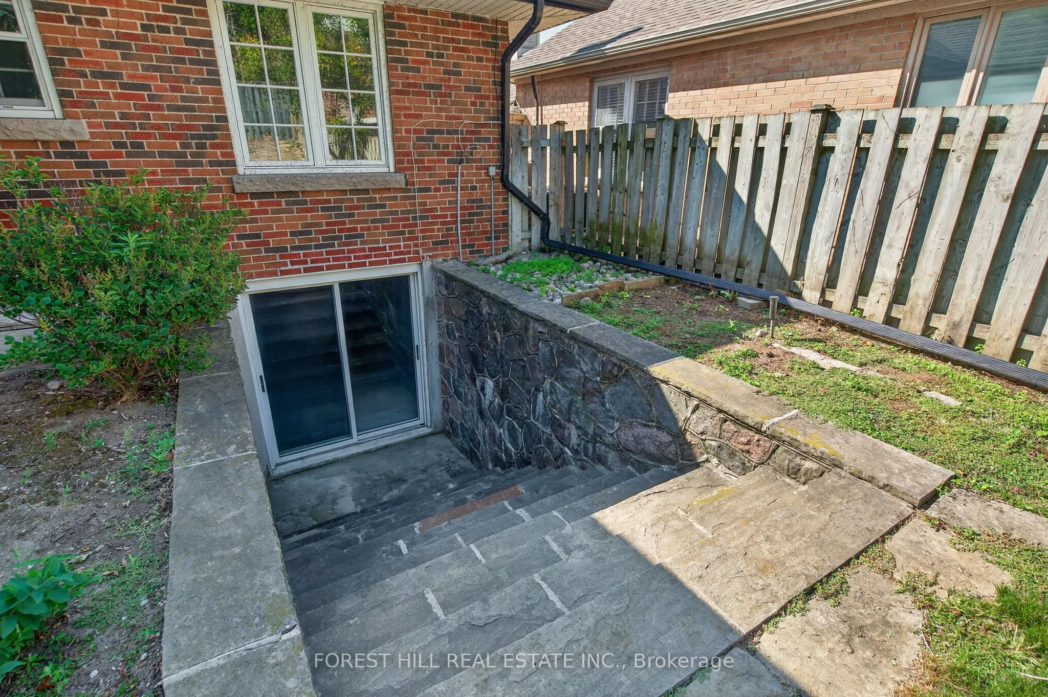 530 Blythwood Road