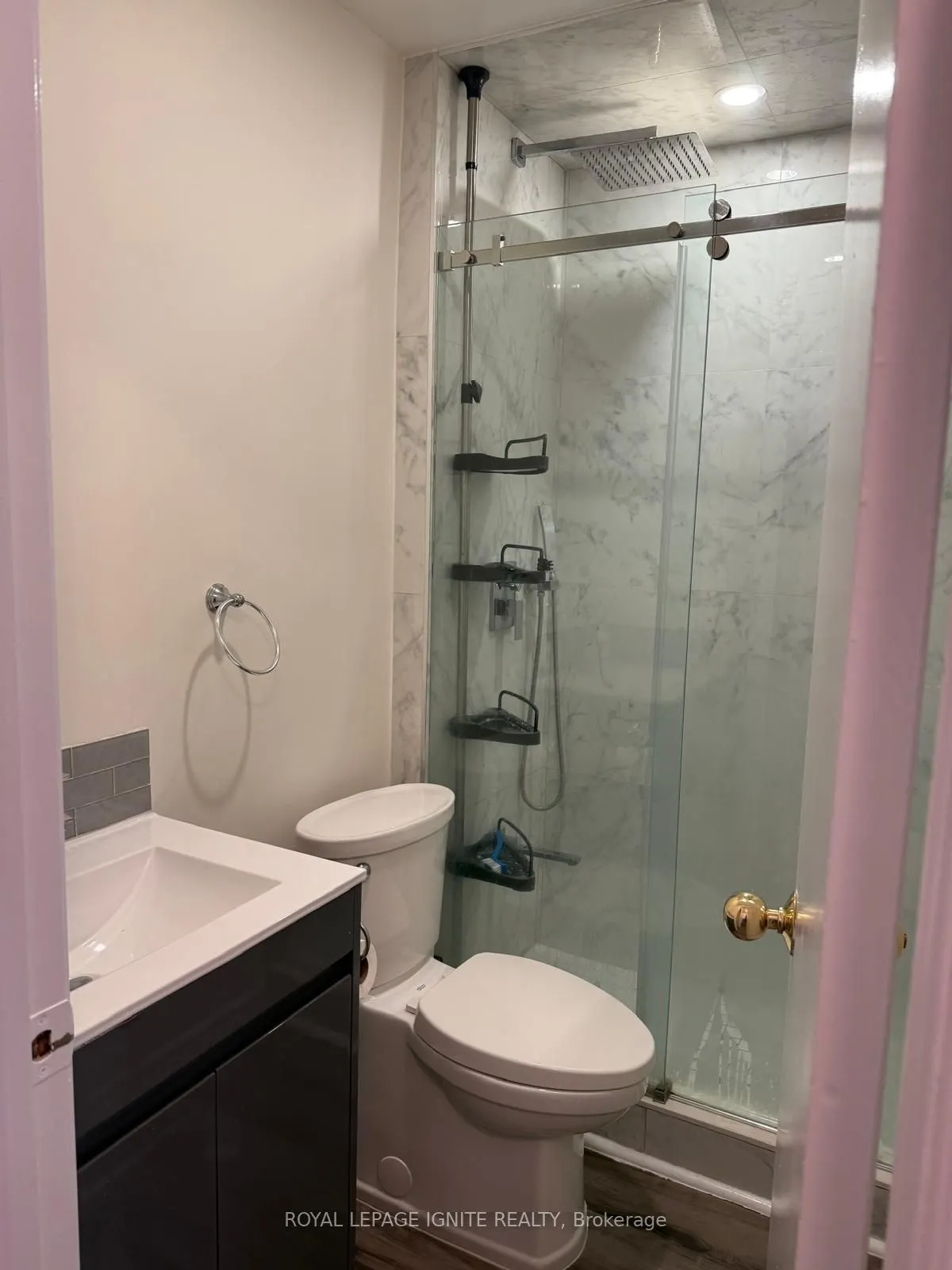 10 Leith Hill Road, #9