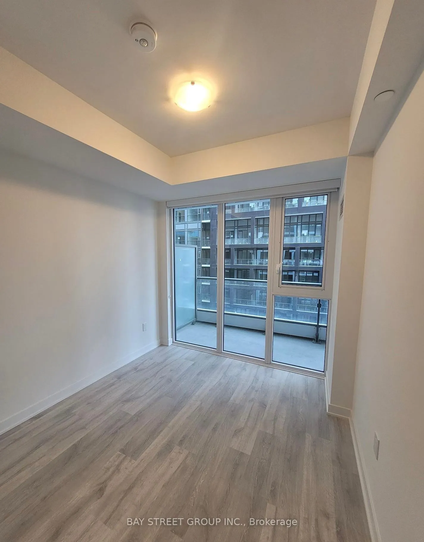 121 Lower Sherbourne Street, #944