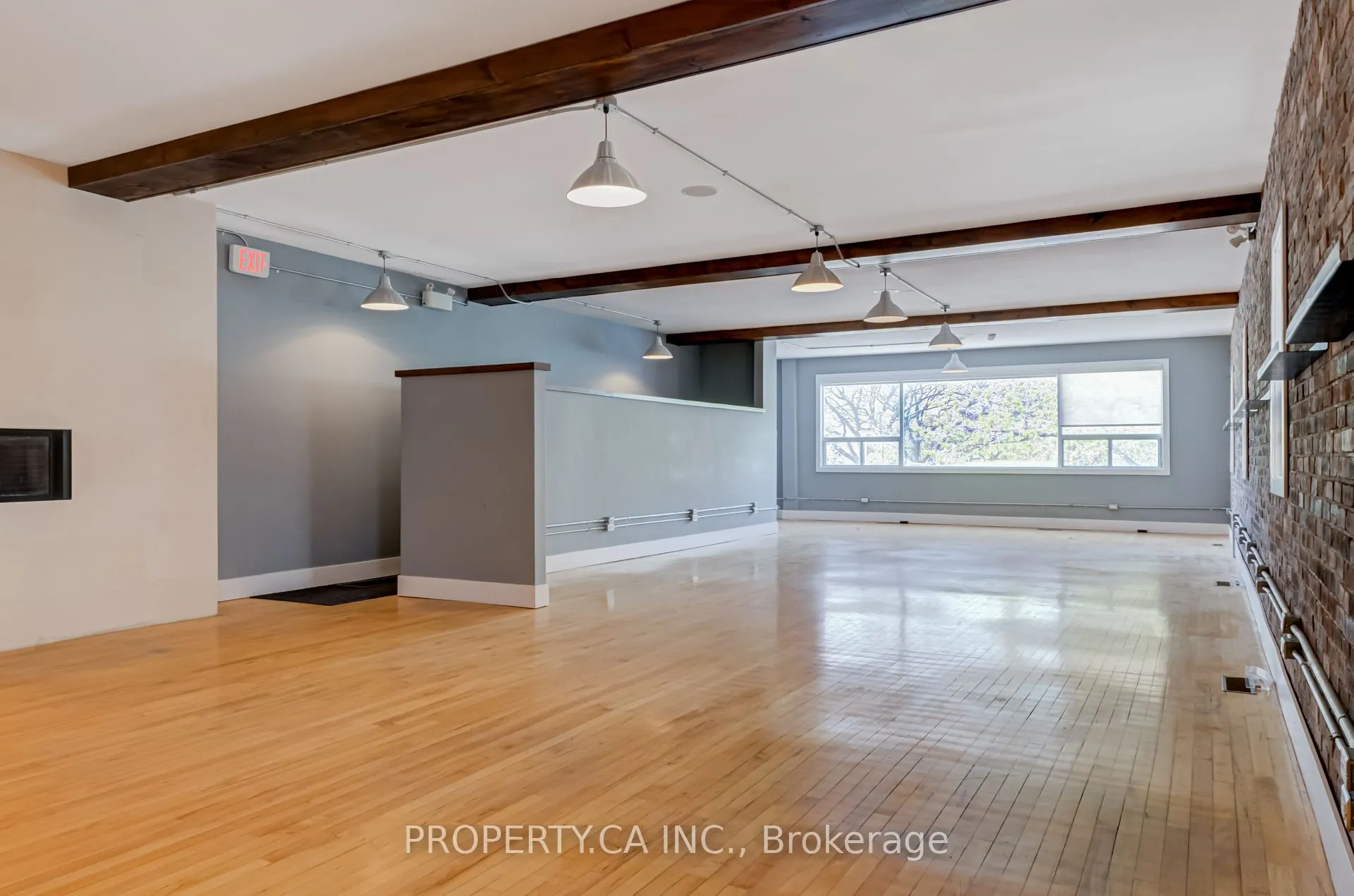 205 Augusta Avenue, #Upper