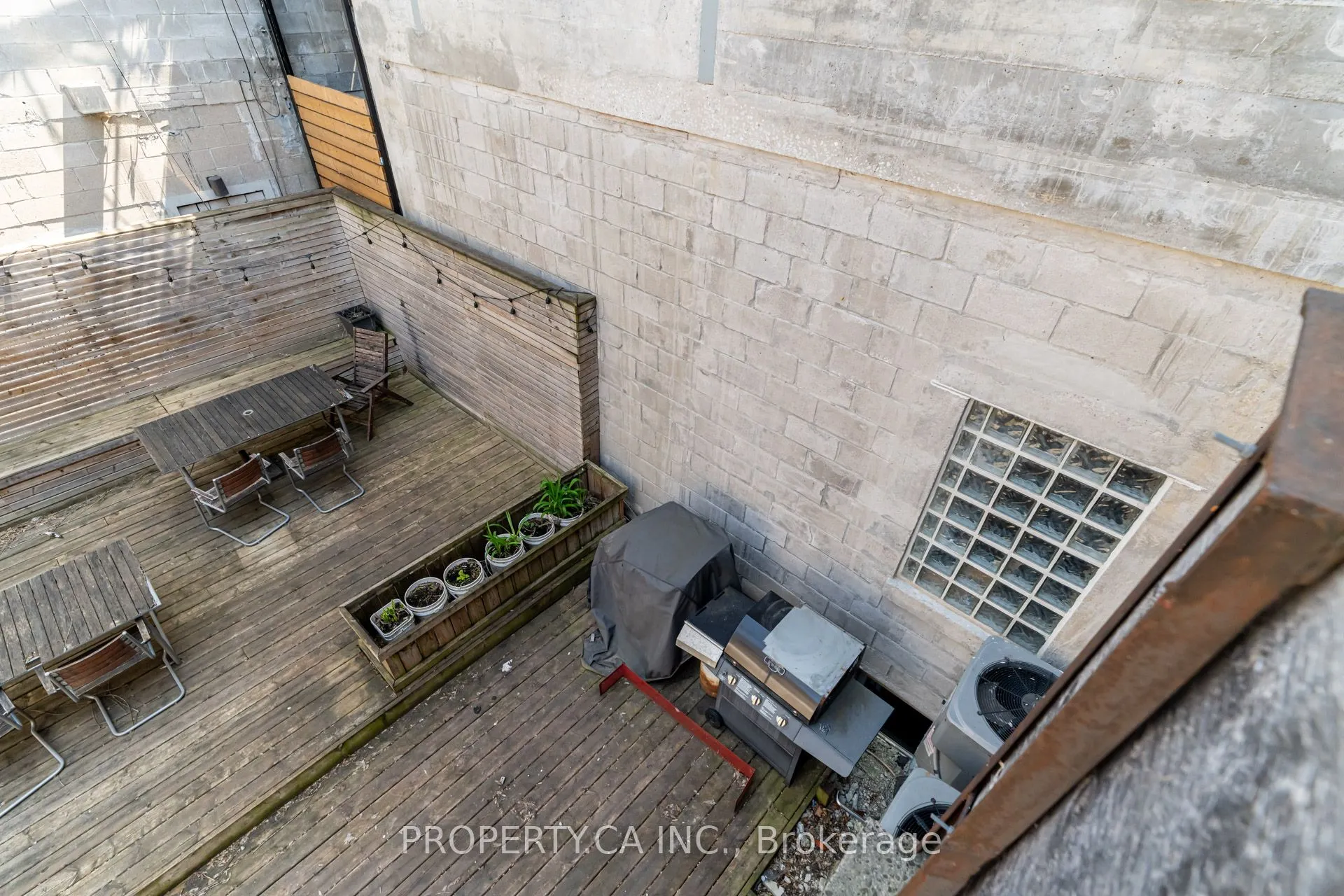 205 Augusta Avenue, #Upper