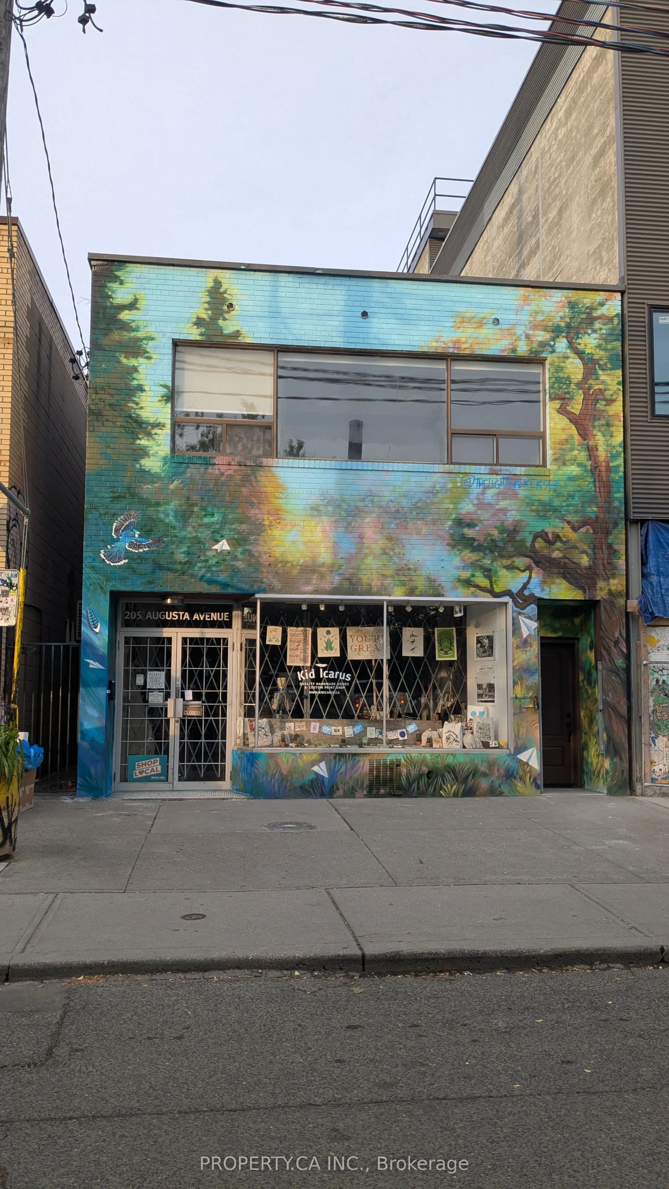 205 Augusta Avenue, #Upper