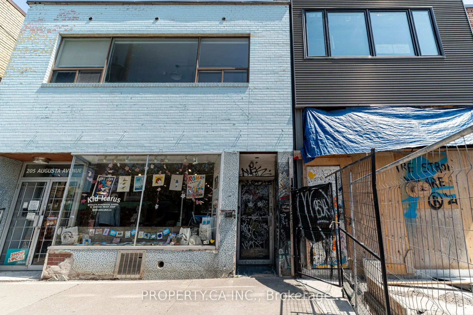 205 Augusta Avenue, #Upper