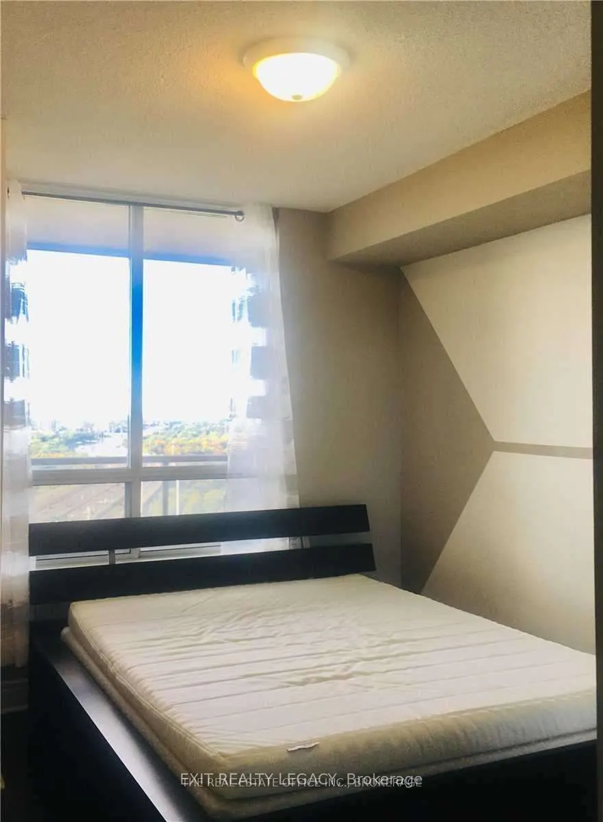 80 Harrison Garden Boulevard S, #2124