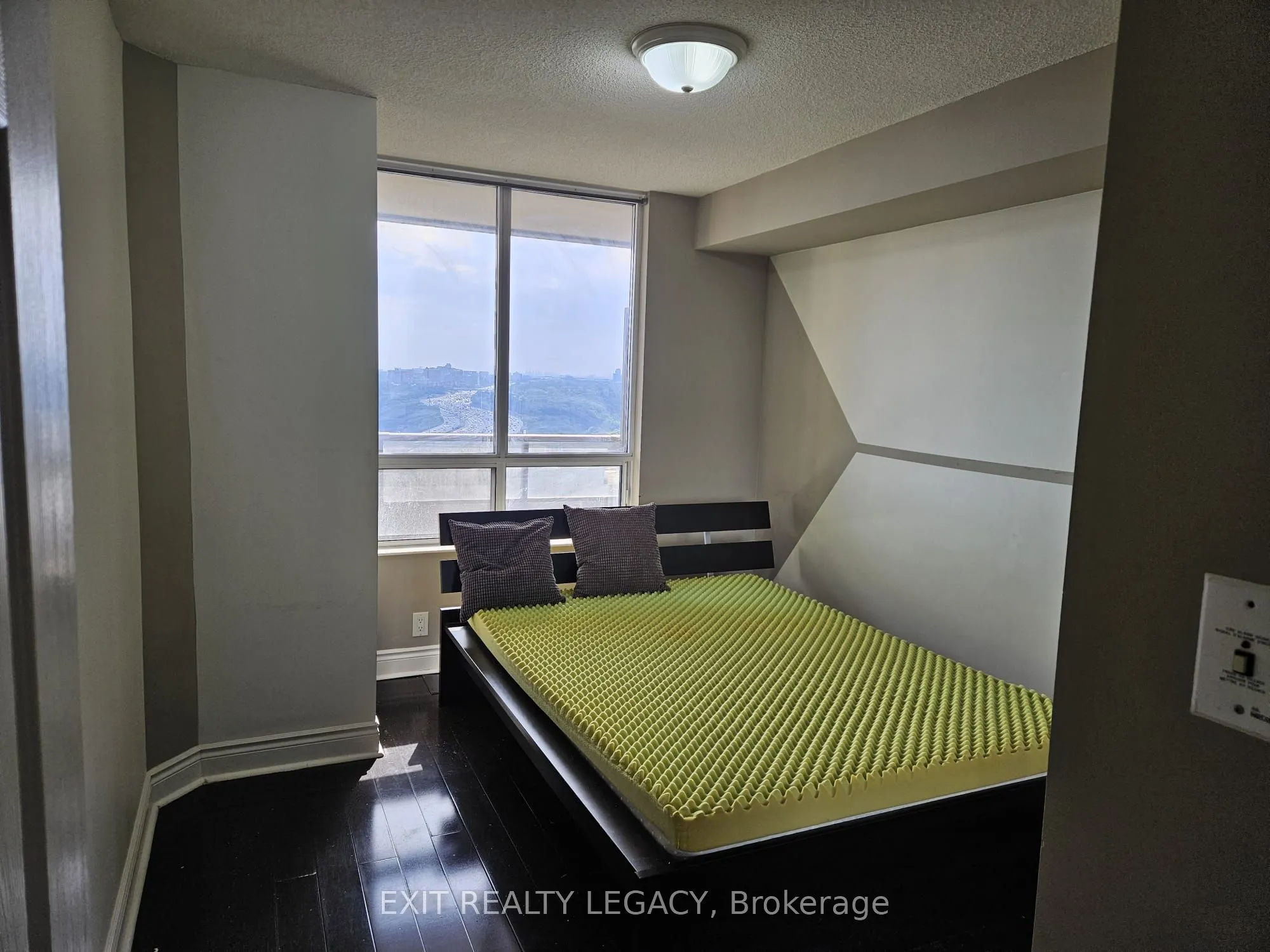 80 Harrison Garden Boulevard S, #2124
