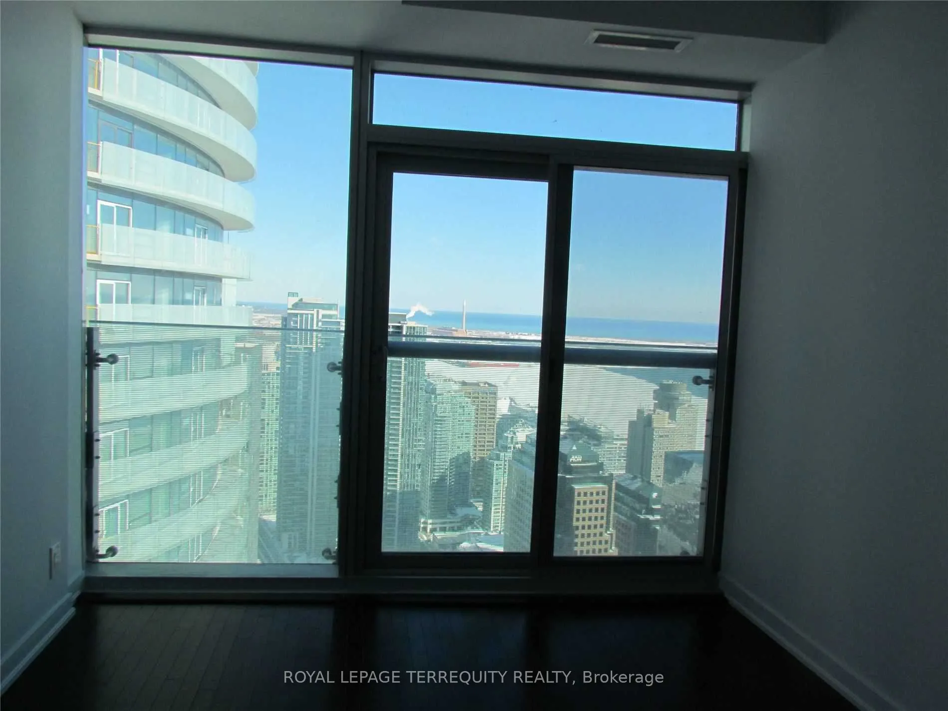 12 York Street, #5310