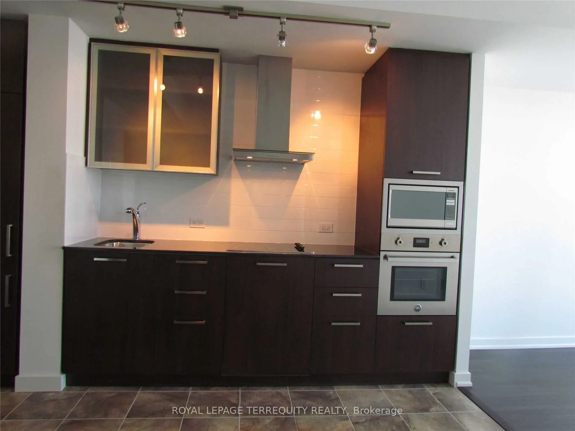 12 York Street, #5310