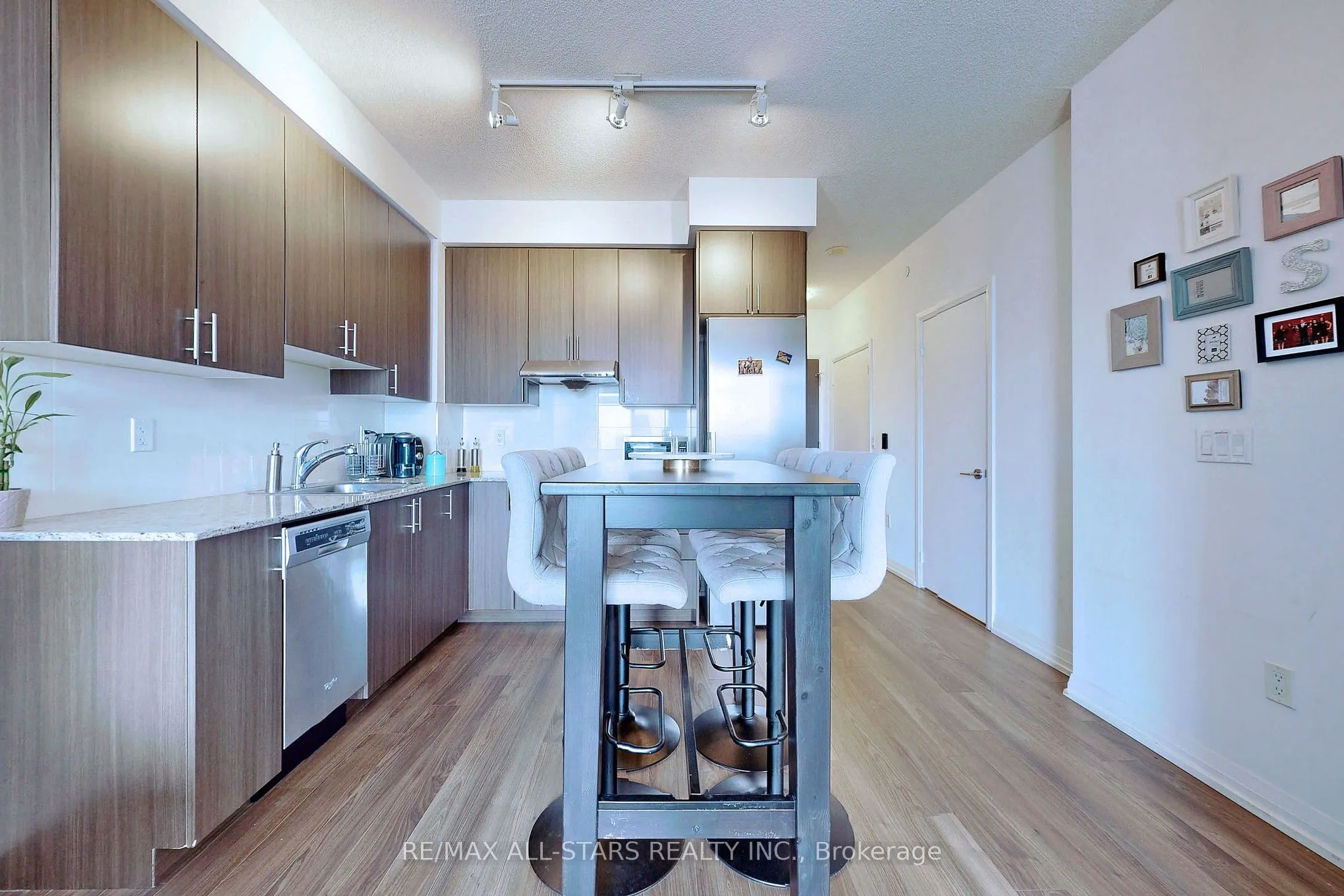 55 Ann O'Reilly Road, #1709