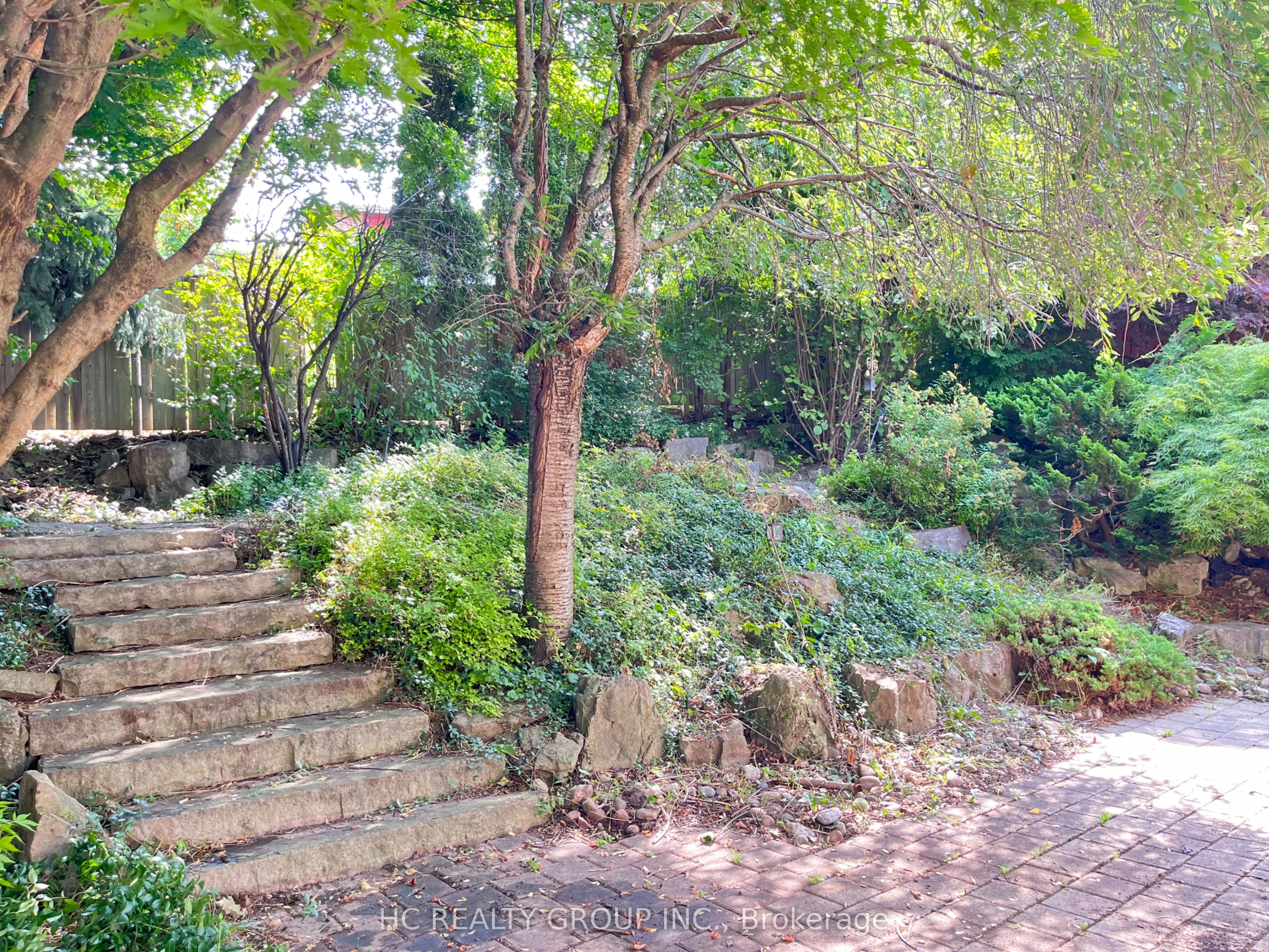 39 Dallington Drive