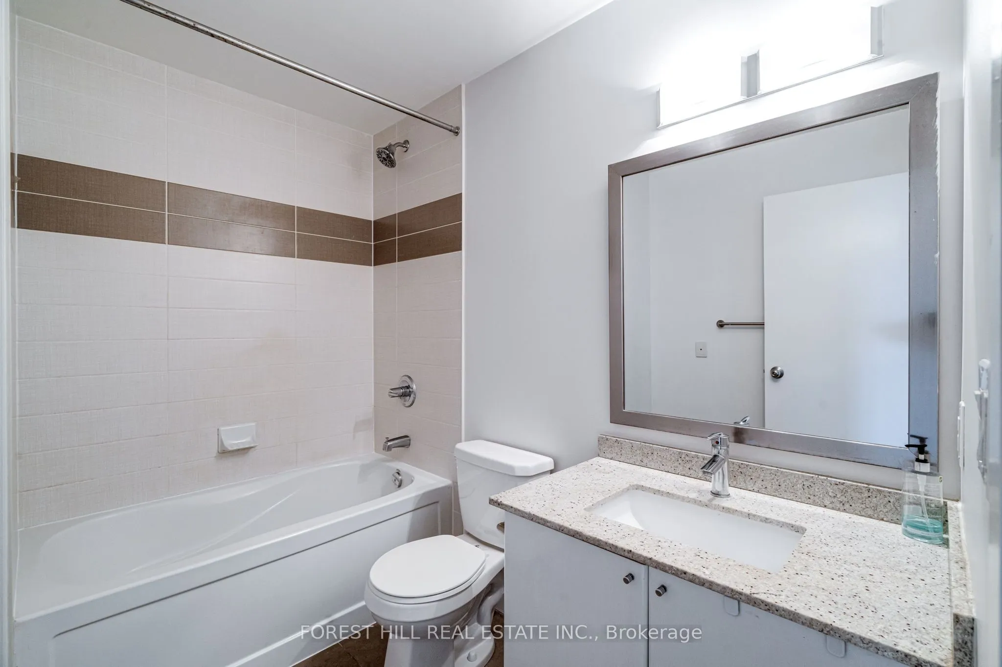 33 Bay Street, #4513