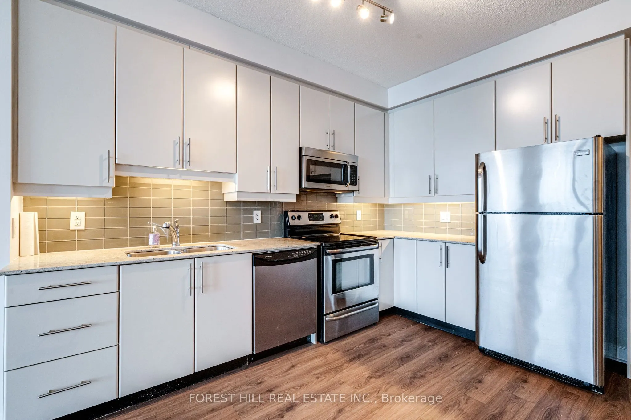 33 Bay Street, #4513