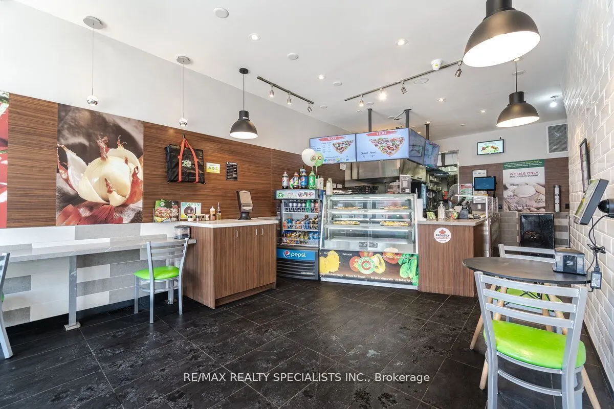 2025 Yonge Street