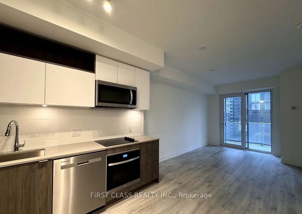 100 Dalhousie Street, #908