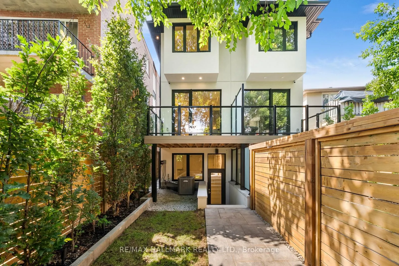 16A Kenrae Road