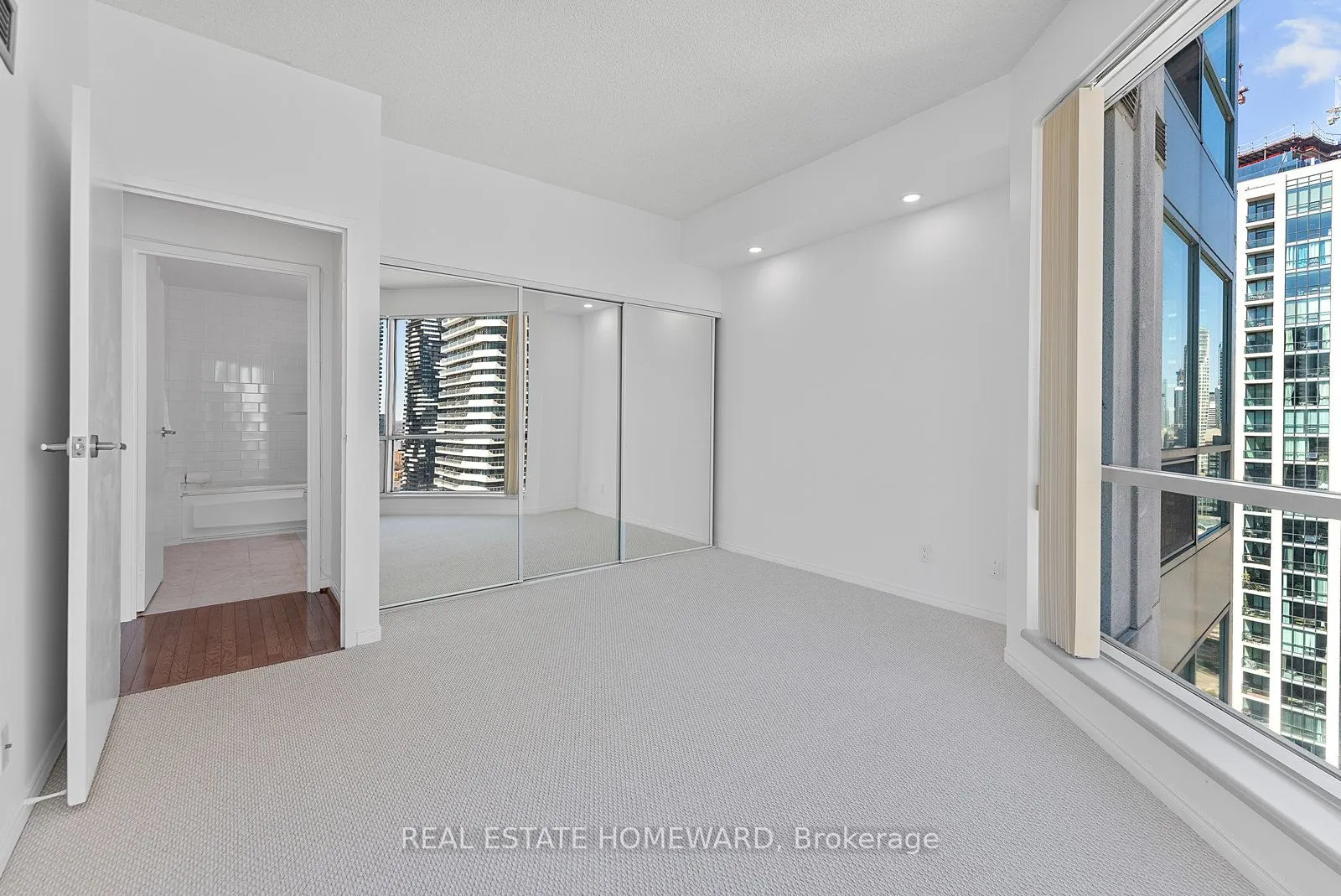 10 Yonge Street, #3408