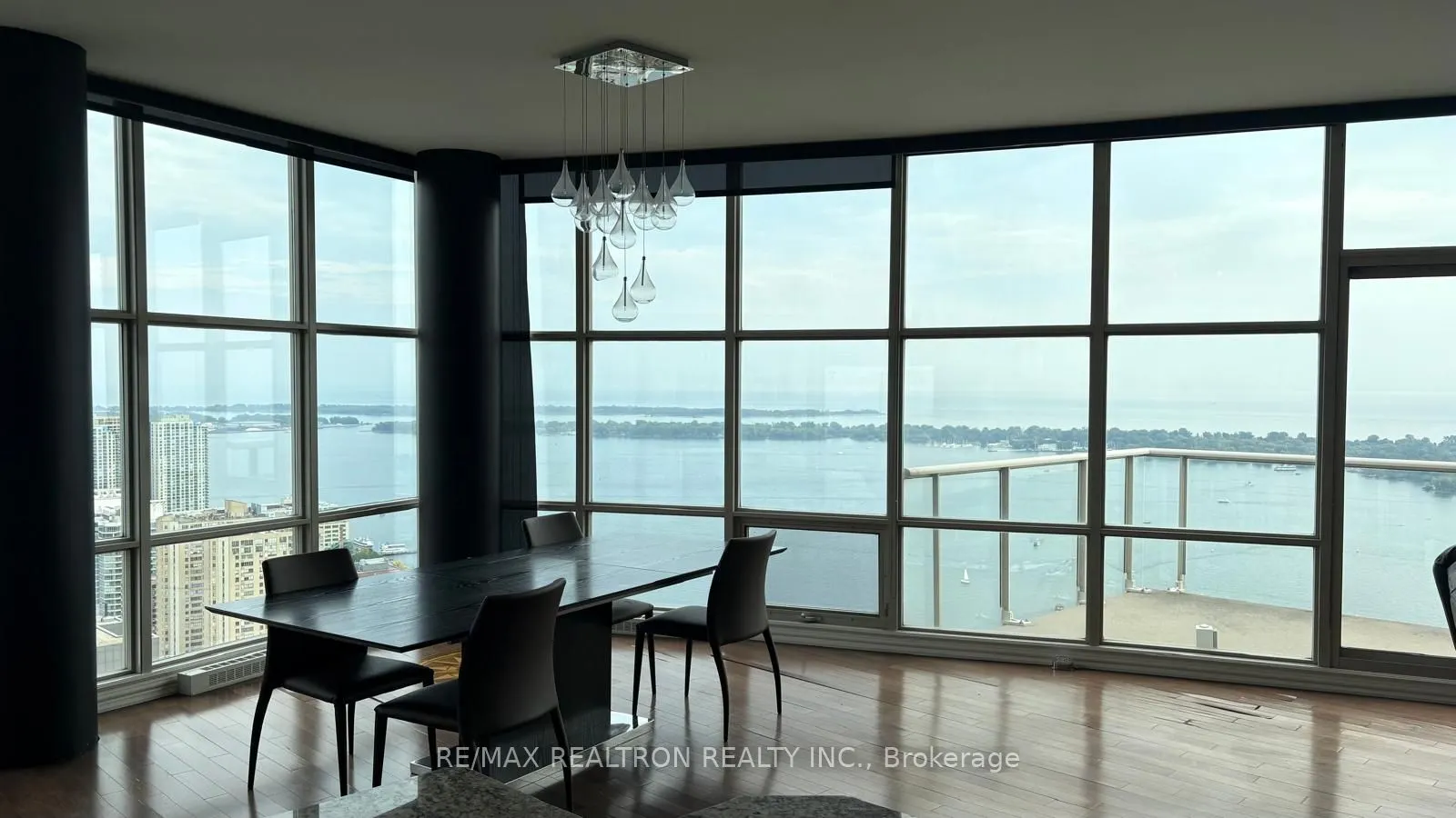 35 Mariner Terrace, #PH3