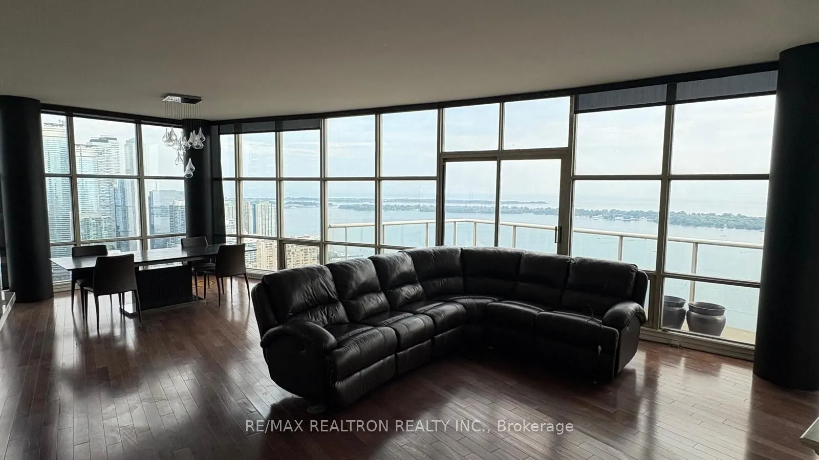 35 Mariner Terrace, #PH3