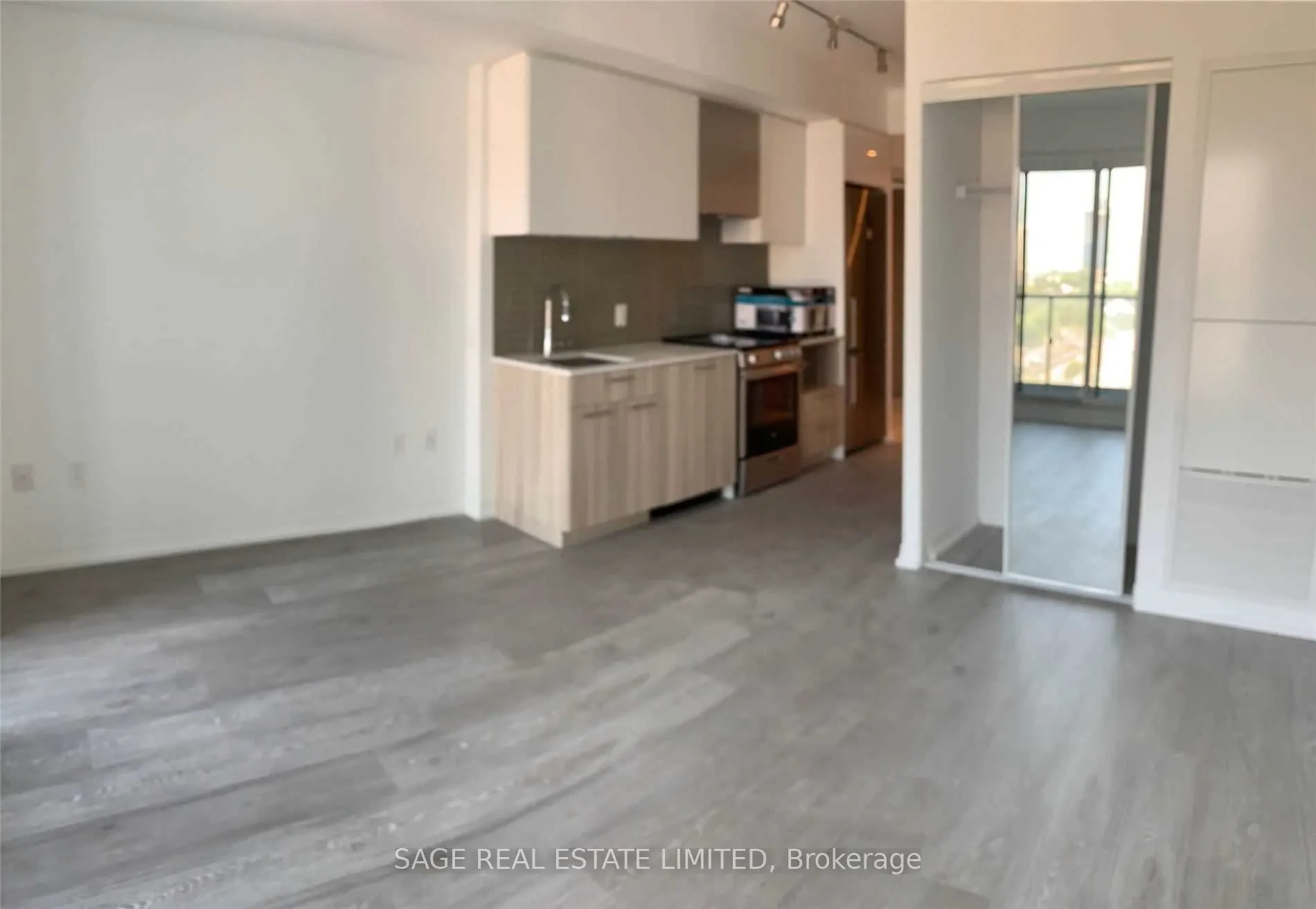 251 Jarvis Street, #1602