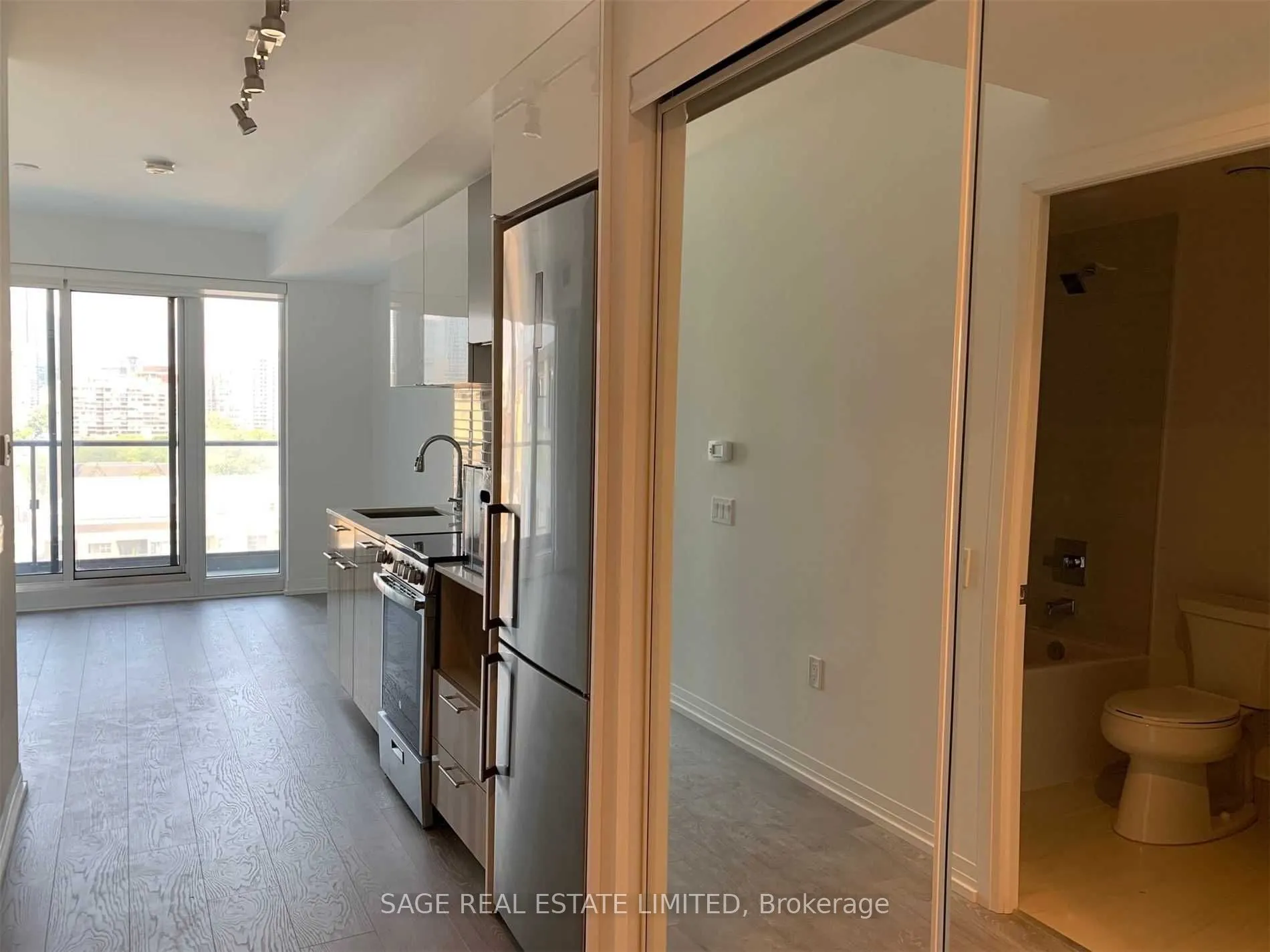 251 Jarvis Street, #1602