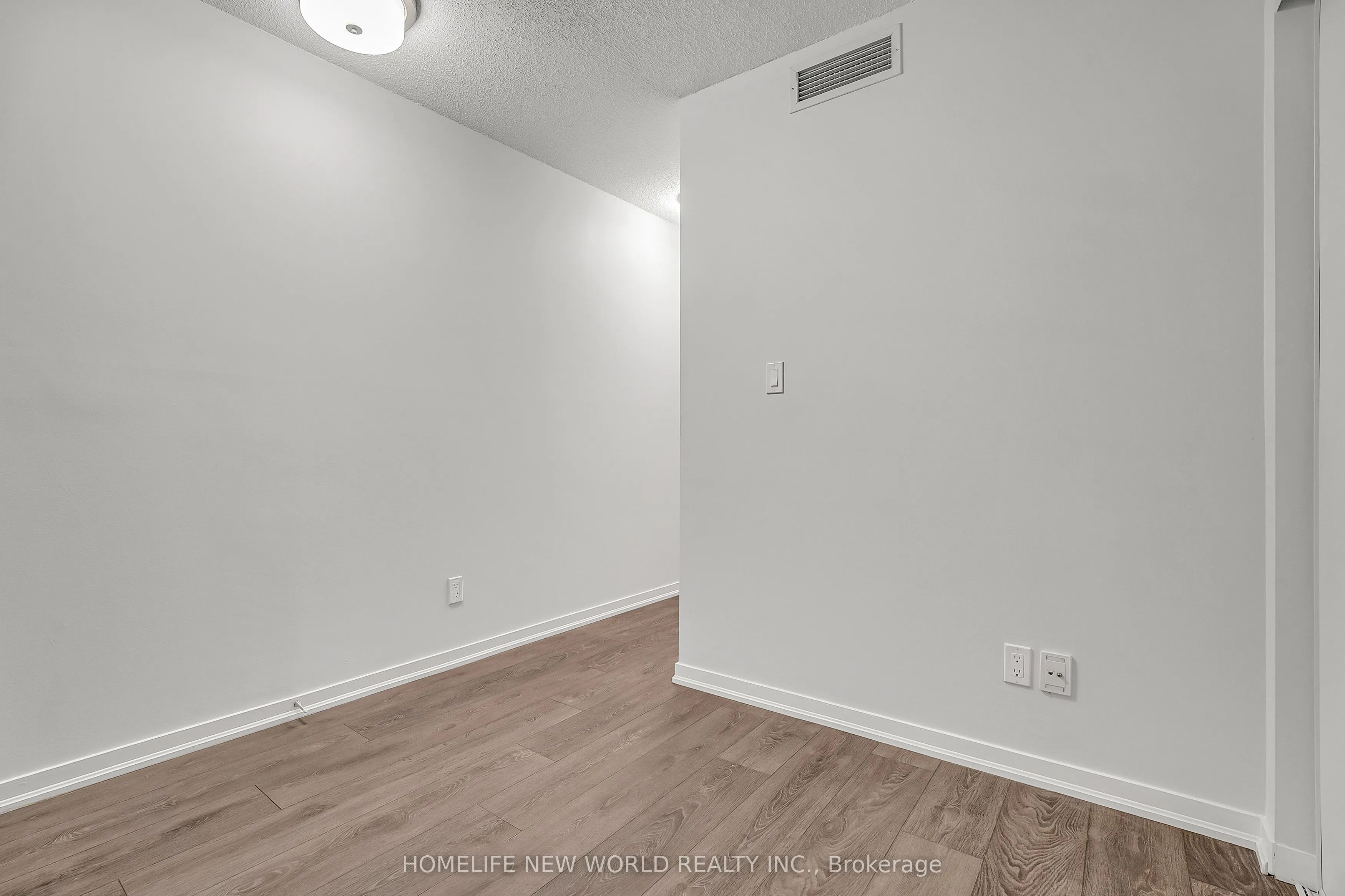 68 Abell Street, #505