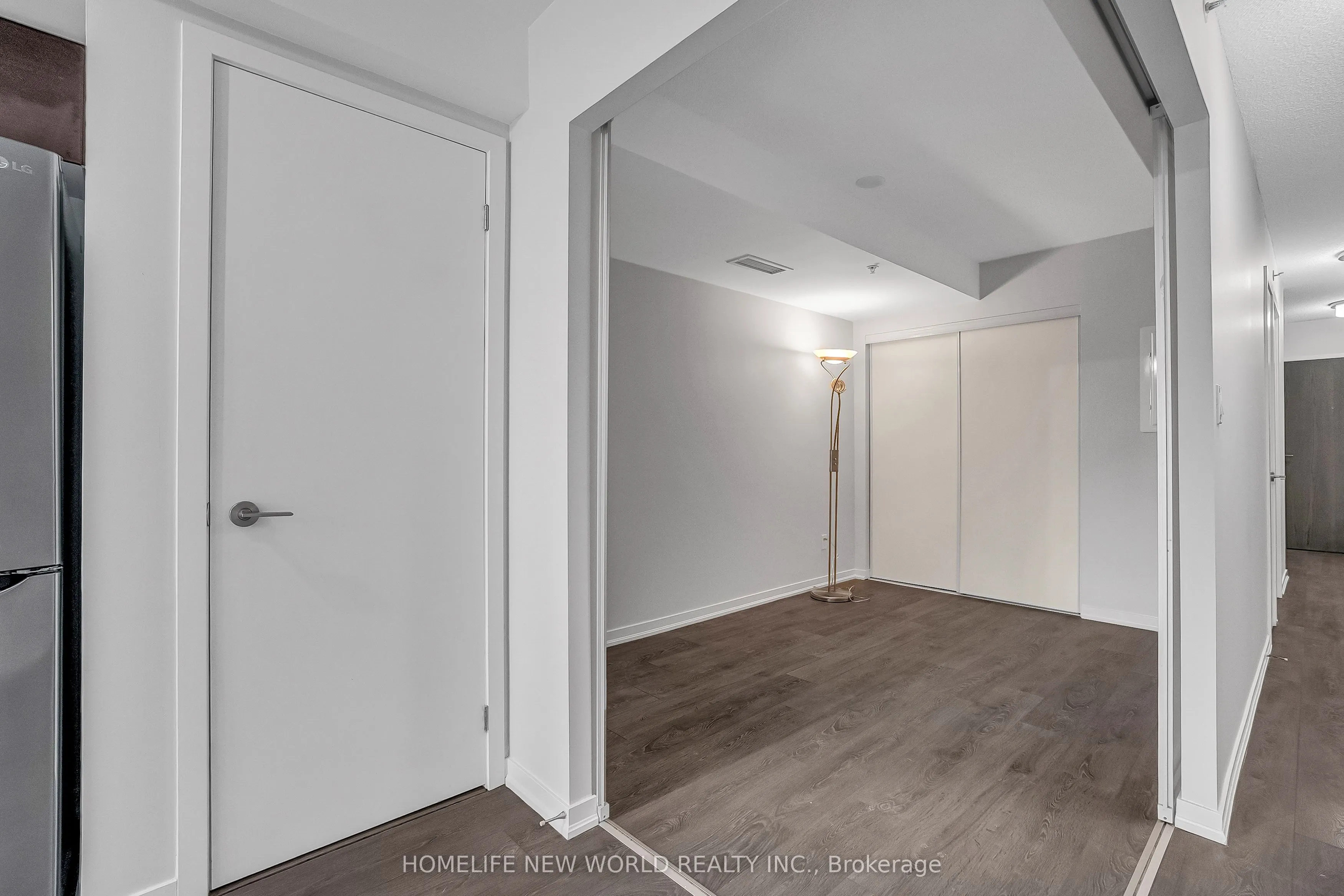 68 Abell Street, #505