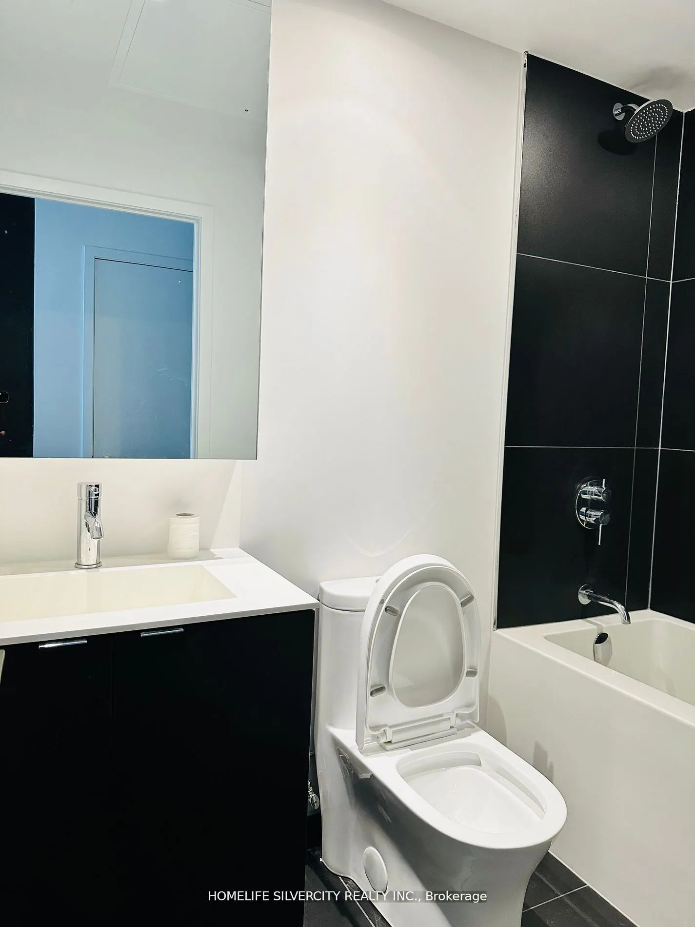 20 Edward Street, #1318