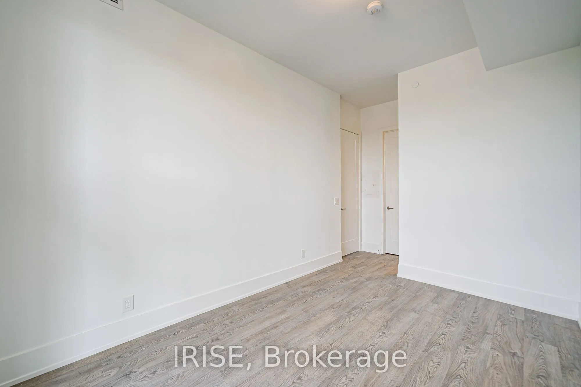 115 Denison Avenue, #506