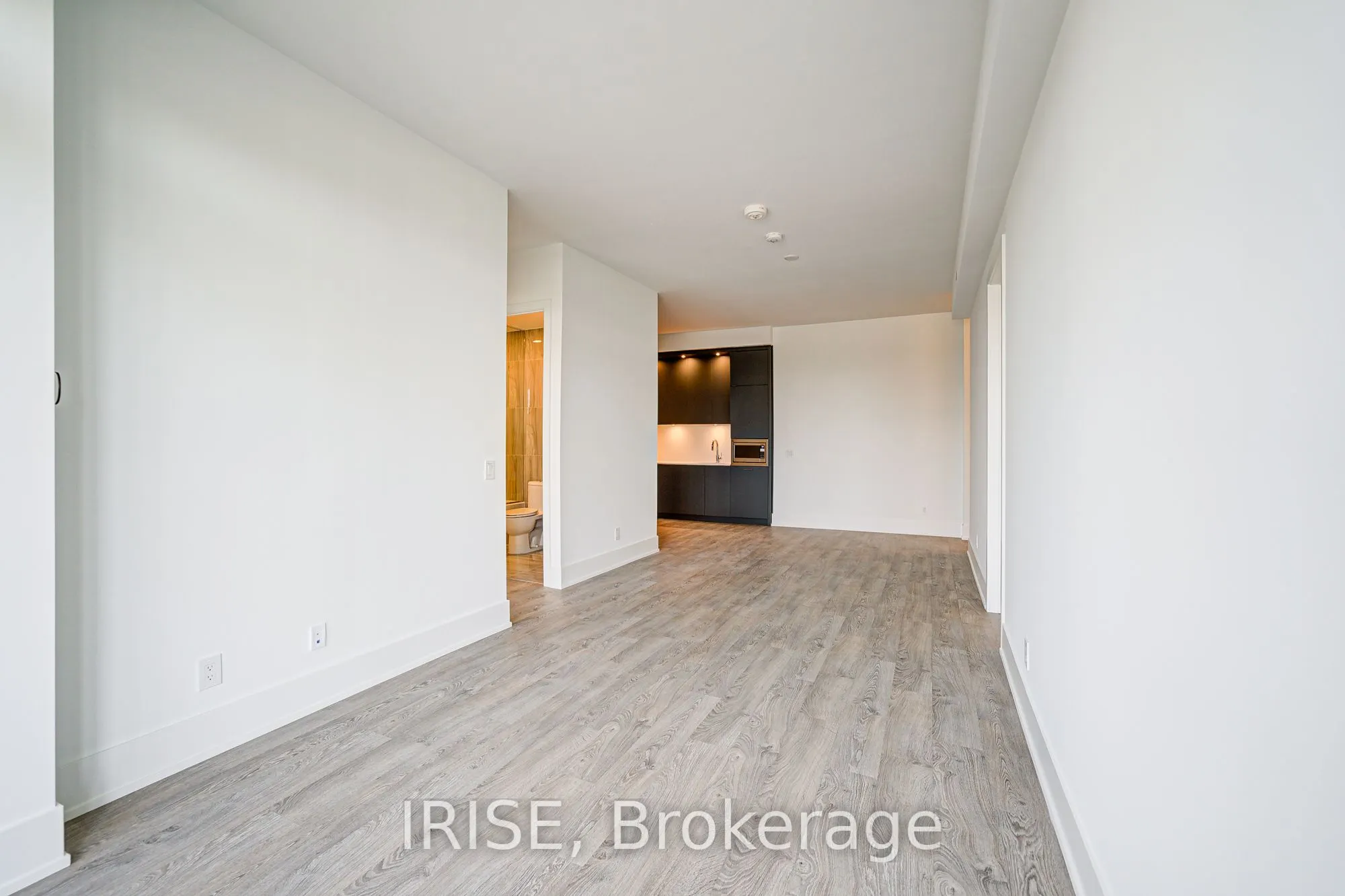 115 Denison Avenue, #506
