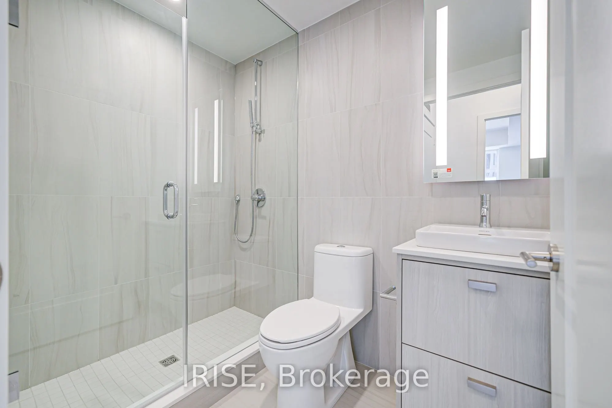 115 Denison Avenue, #302