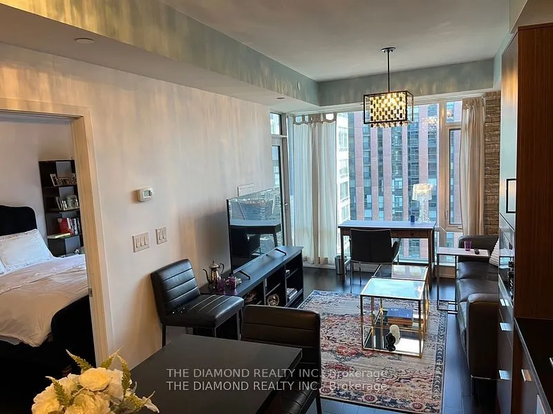 21 Widmer Street, #4208