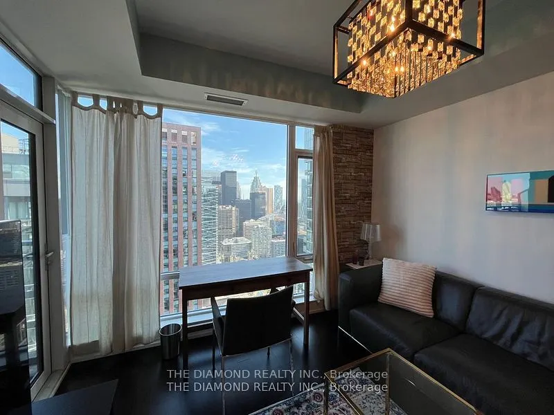 21 Widmer Street, #4208