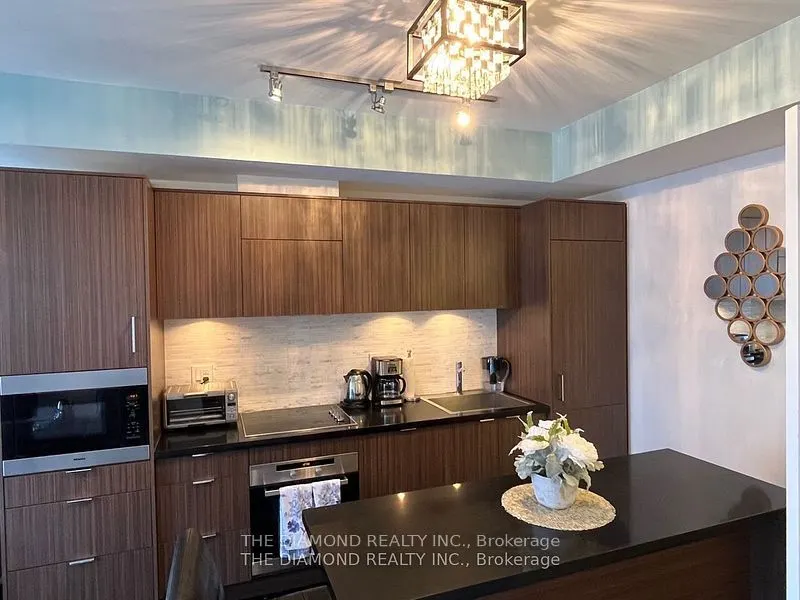 21 Widmer Street, #4208